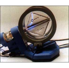square_thomson2.jpg
