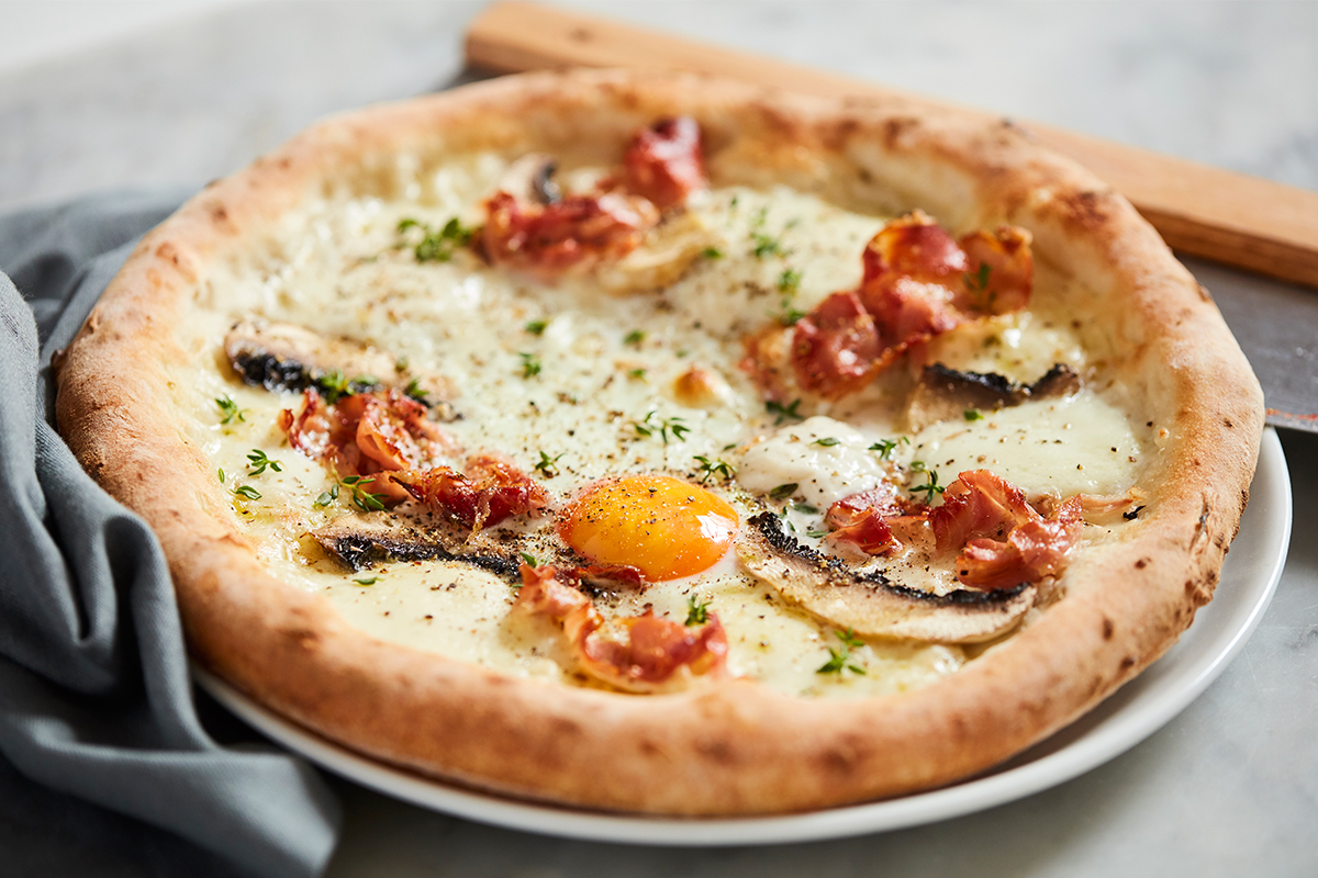 grumpys-egg-pizza.jpg
