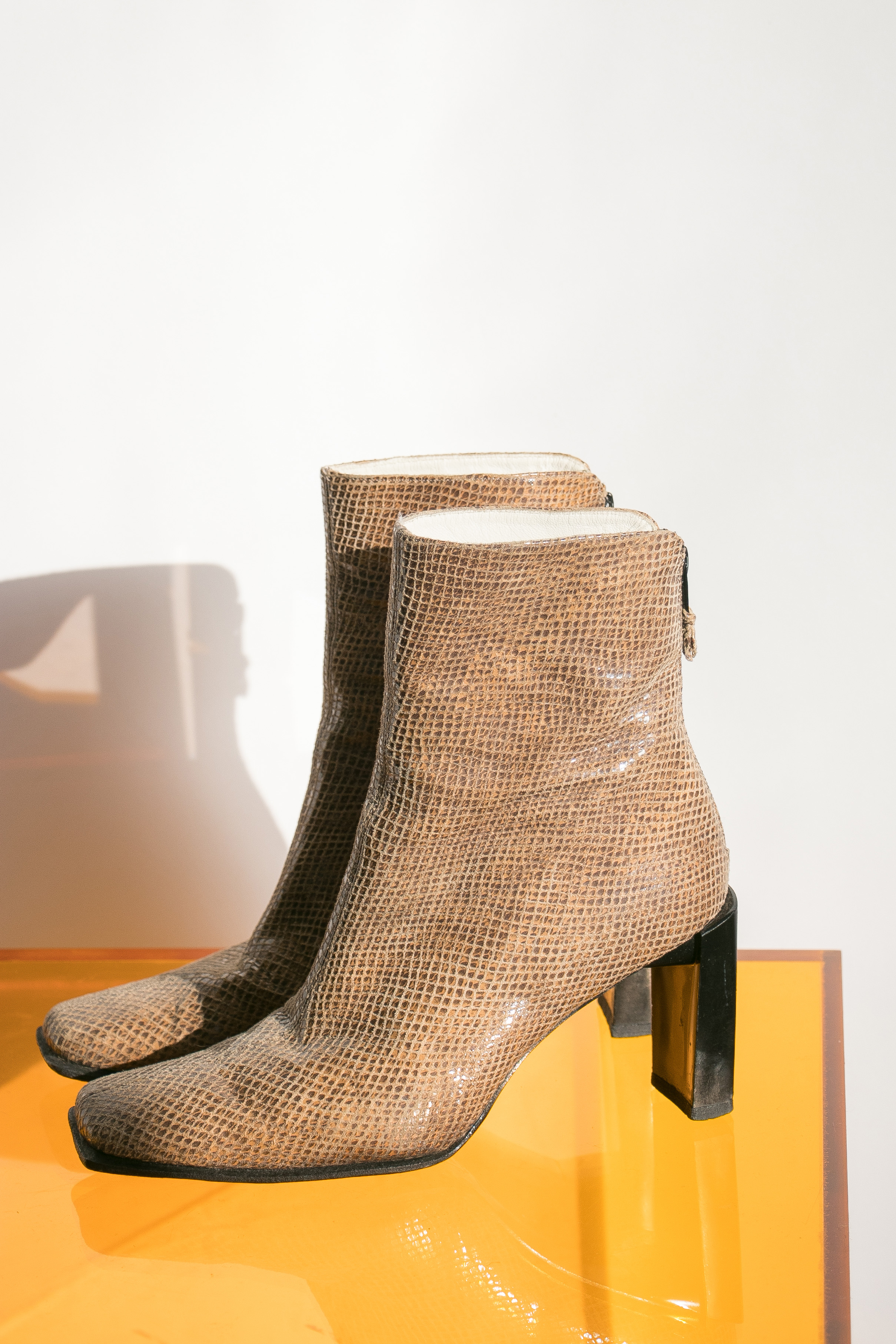 vintage stuart weitzman boots