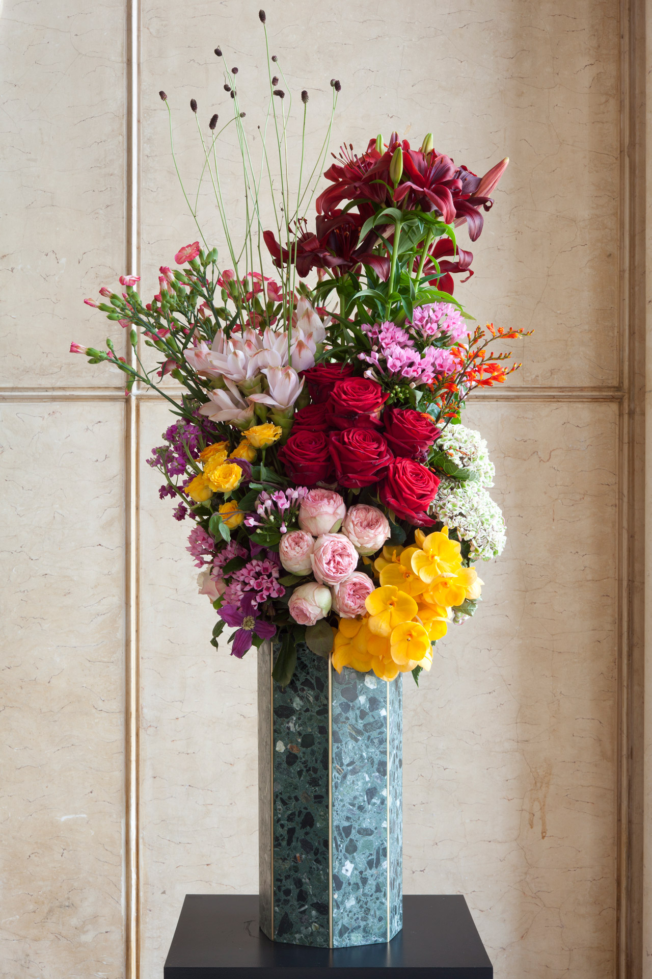 Tino Seubert - Narcissus Vase