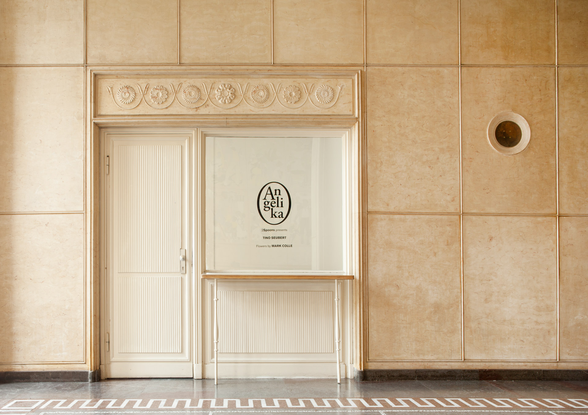 Tino Seubert - Narcissus Vases - Exhibition View