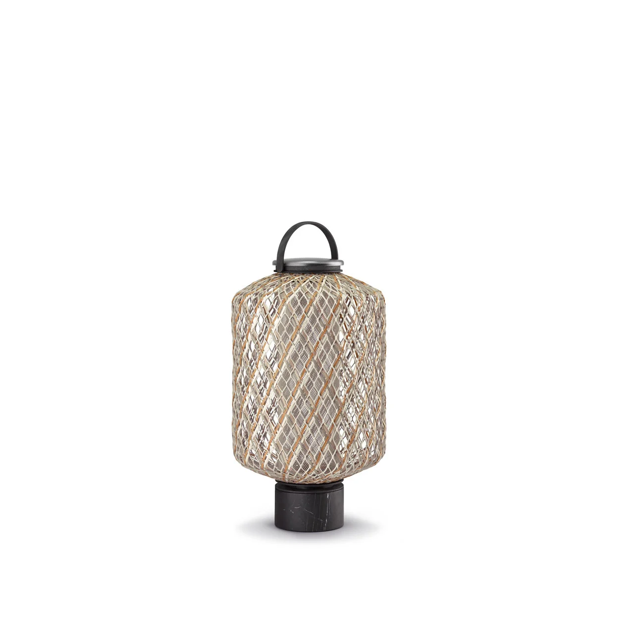 DEDON-THE-OTHERS-Lantern-L-cloud-Still.jpg