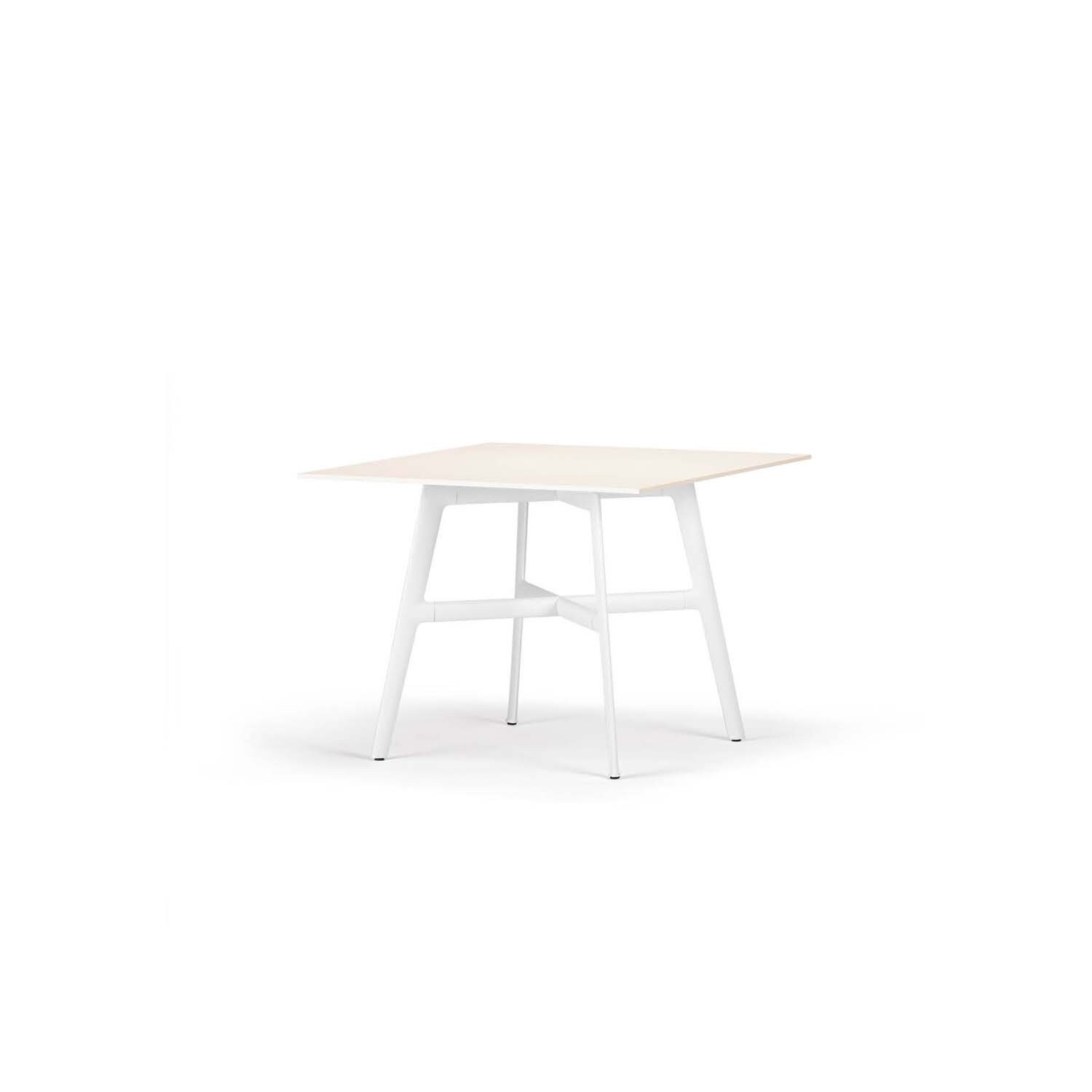 DEDON_SEAX_Dining_table_100x100_white_white.jpg