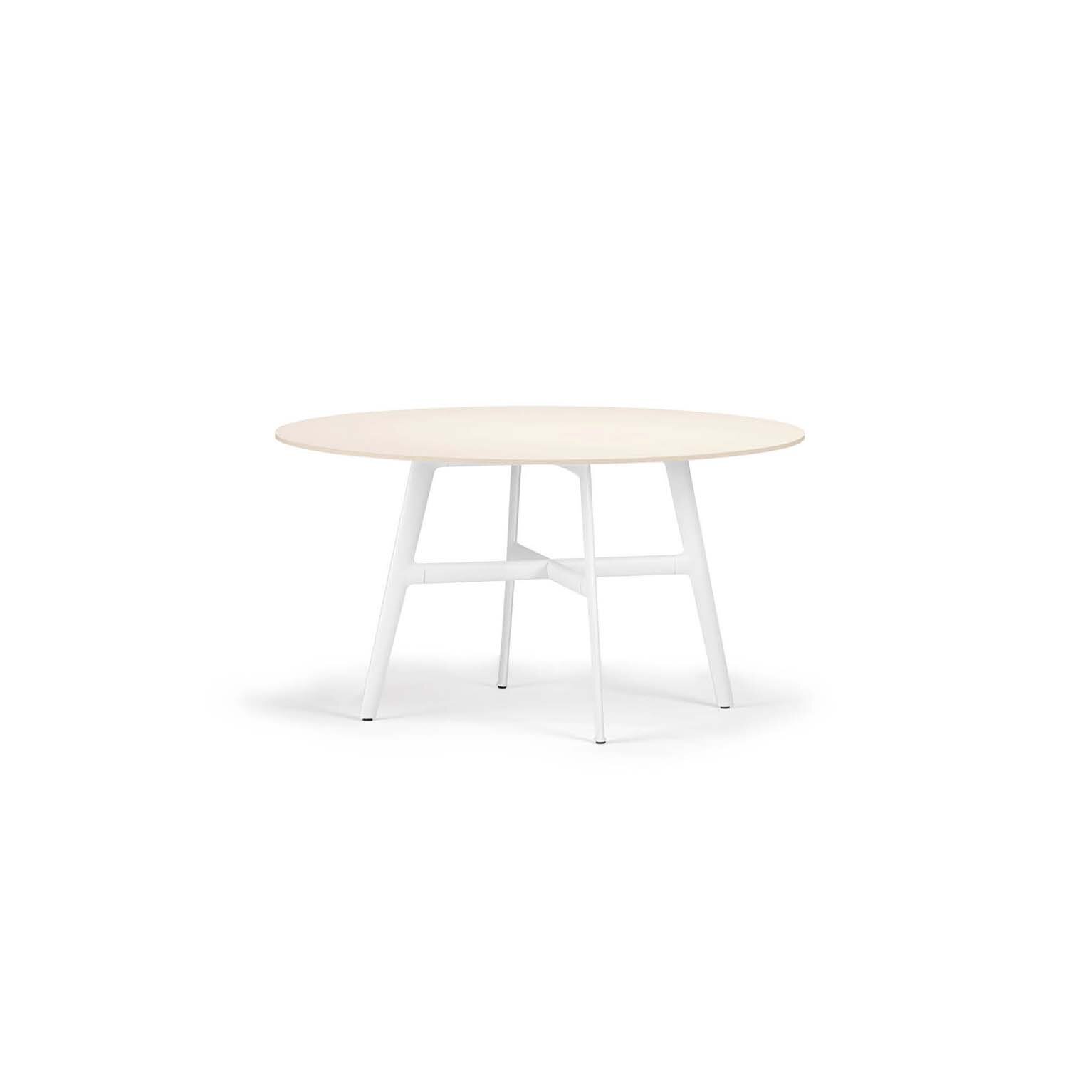 DEDON_SEAX_Dining_table_140_white_white.jpg