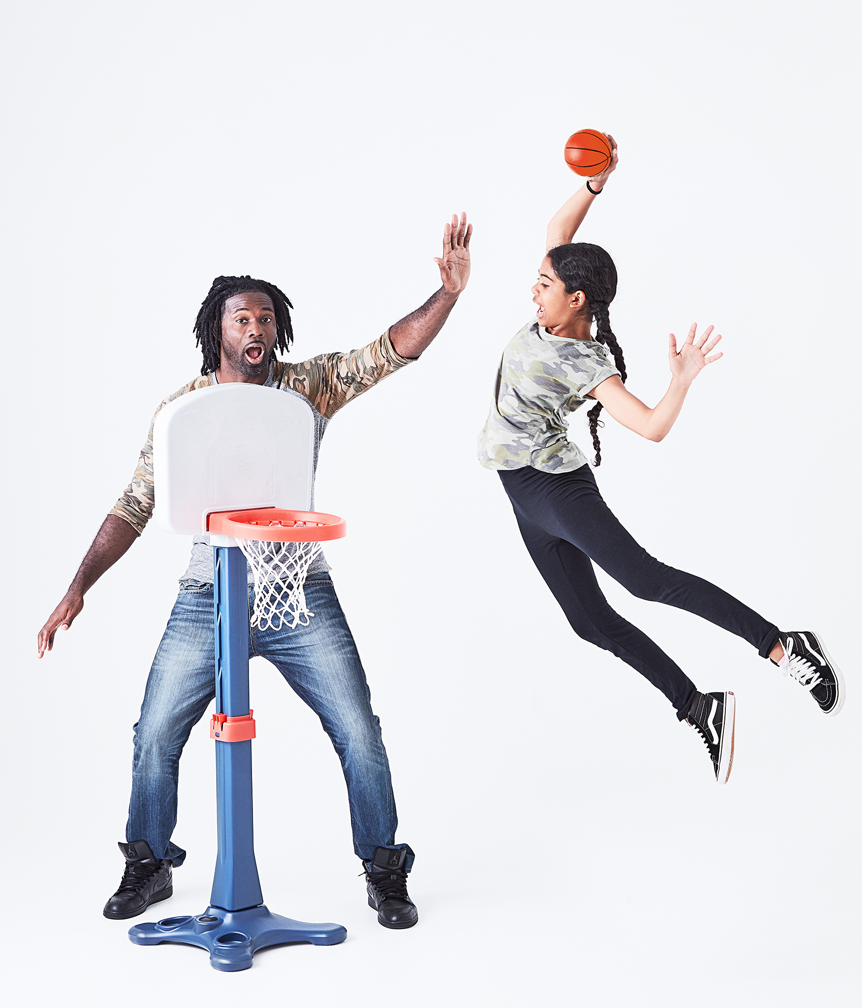 Basketball player Bobby Jones, Jr. with his daughter Aaliyah