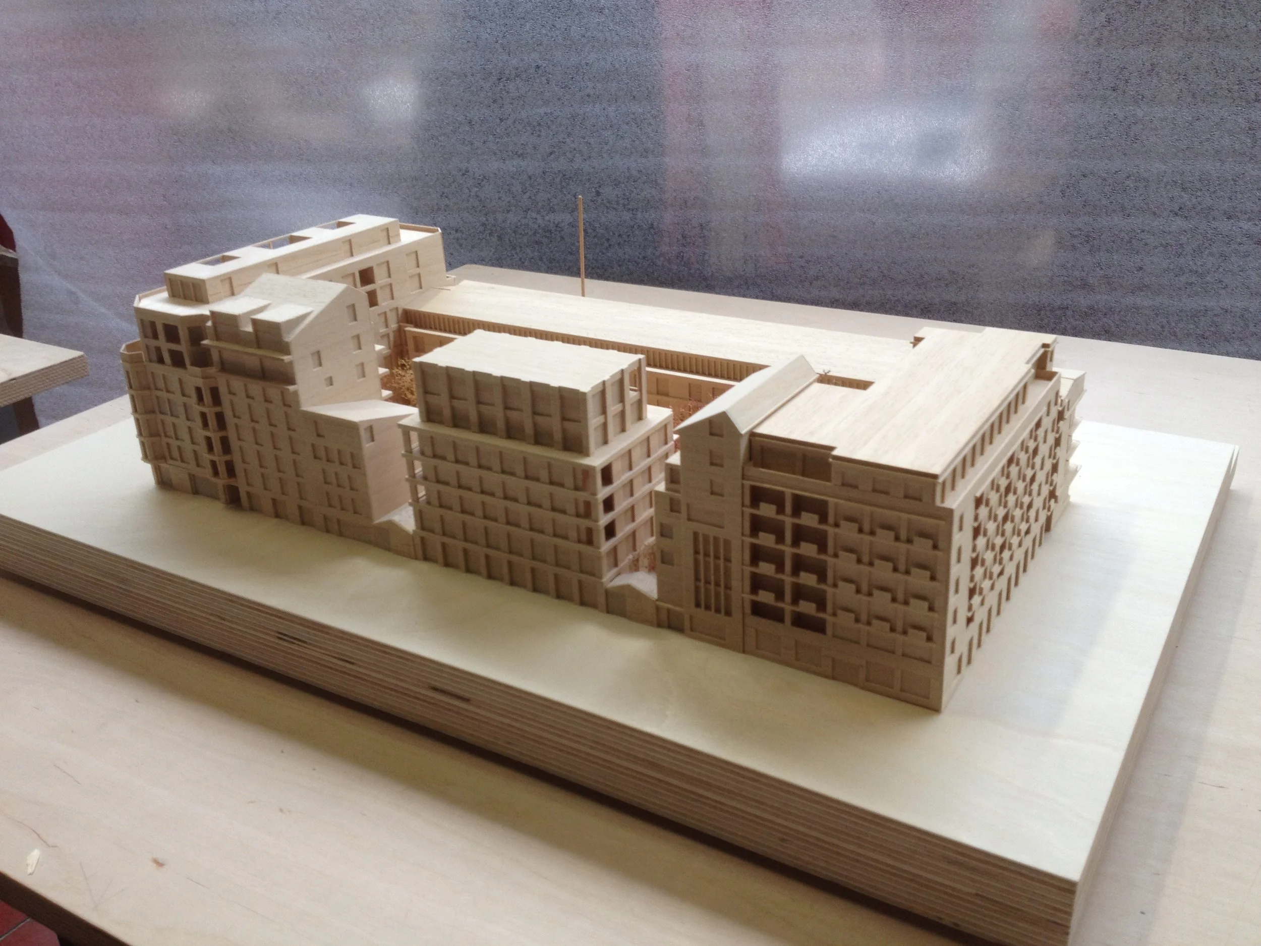 MAQUETTE MAQUETTEBOUW SCALEMODEL FVWW CADIX ANTWERPEN.JPG