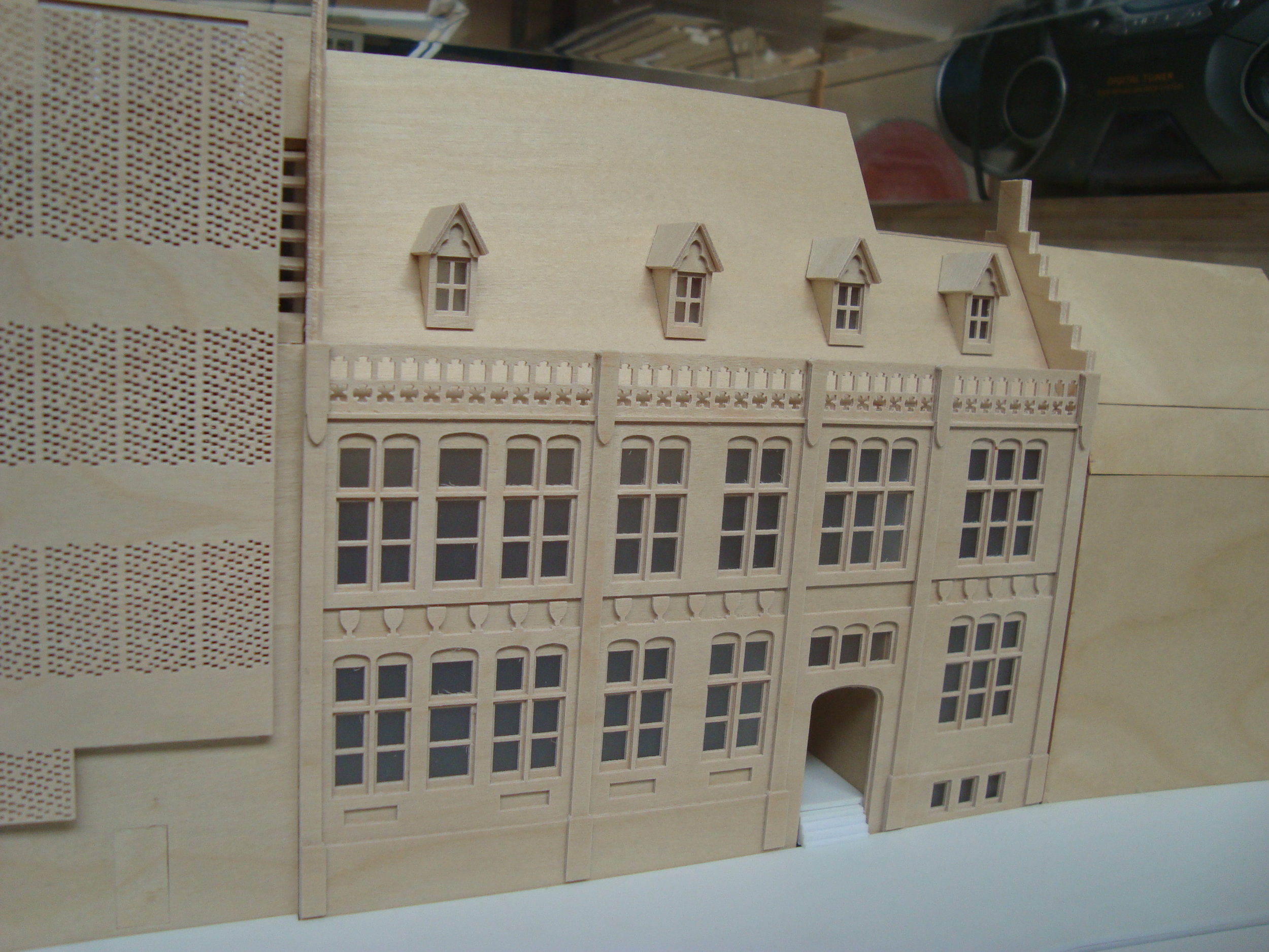 MAQUETTE MAQUETTEBOUW SCALEMODEL ROBBRECHT & DAEM CERA LEUVEN (2).JPG