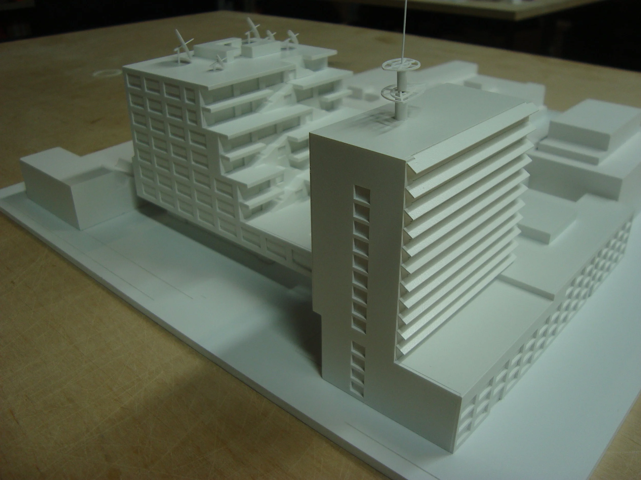 MAQUETTE ATTAK MAQUETTEBOUW SCALEMODEL ATTAK - 2017 - ROBBRECHT EN DAEM ARCHITECTEN - WEDSTRIJD SRF - 1op500 (3).JPG