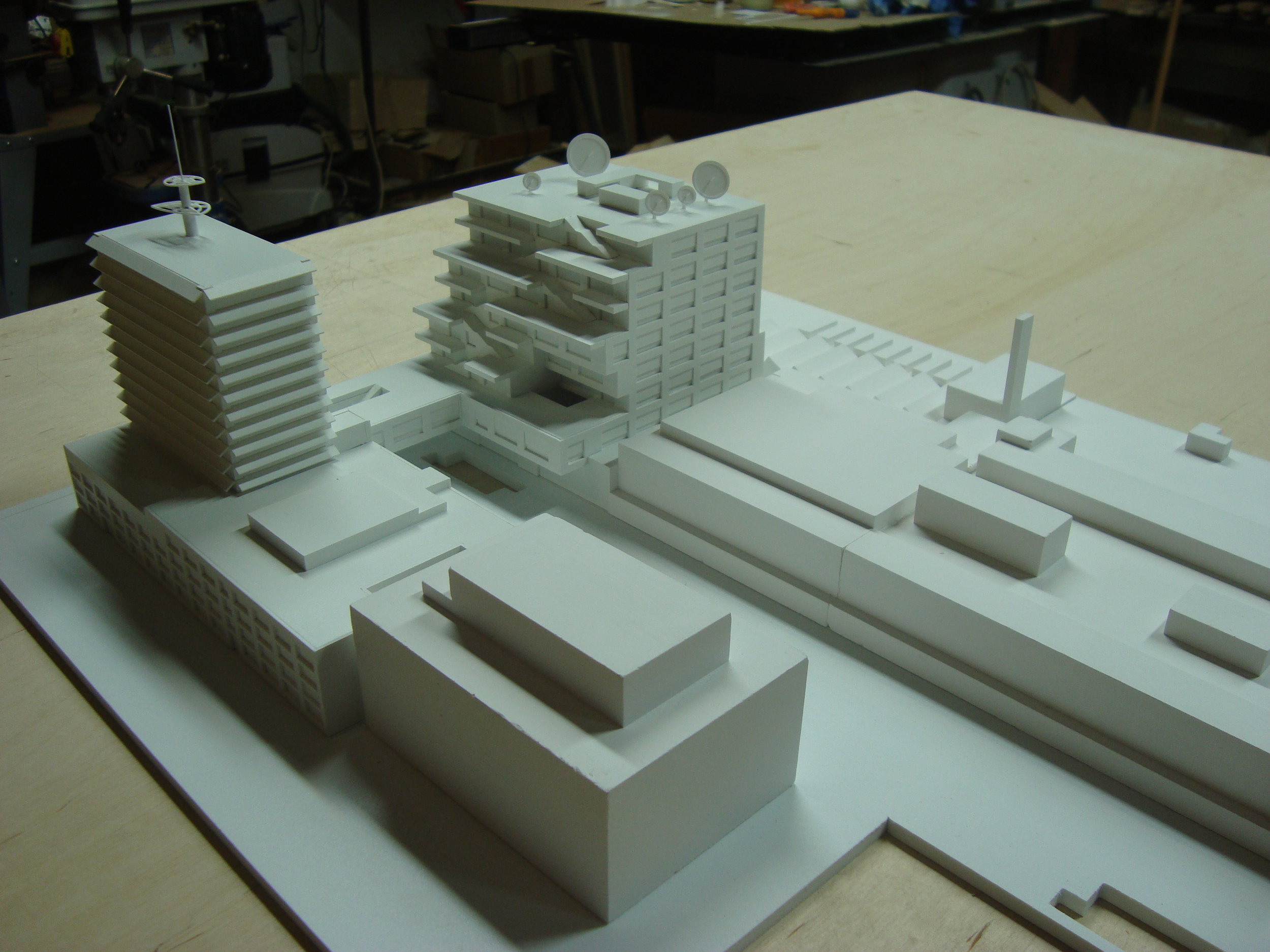 MAQUETTE ATTAK MAQUETTEBOUW SCALEMODEL ATTAK - 2017 - ROBBRECHT EN DAEM ARCHITECTEN - WEDSTRIJD SRF - 1op500 (1).JPG