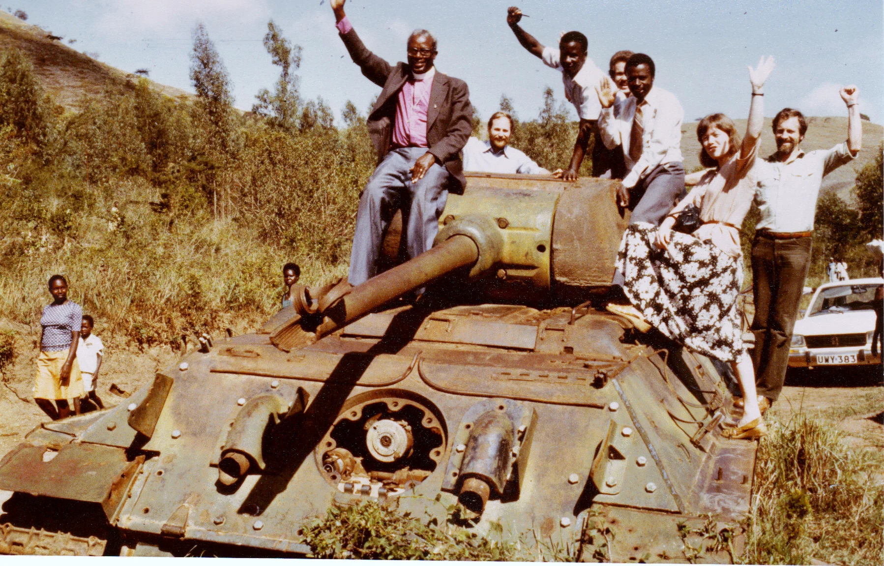 1981 Uganda team on tank.jpg