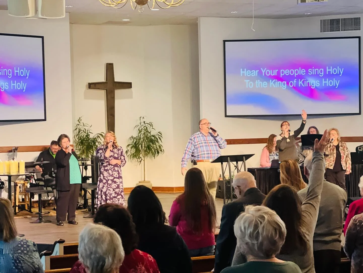 ✨ Sunday with you ✨

We had an amazing morning of praise, worship, and prayer. Hearing a word from God ENERGIZES and RENEWS our souls! The only thing that could make it better? A Baby Dedication! 🙌😍✝️

Thank you, Lord!