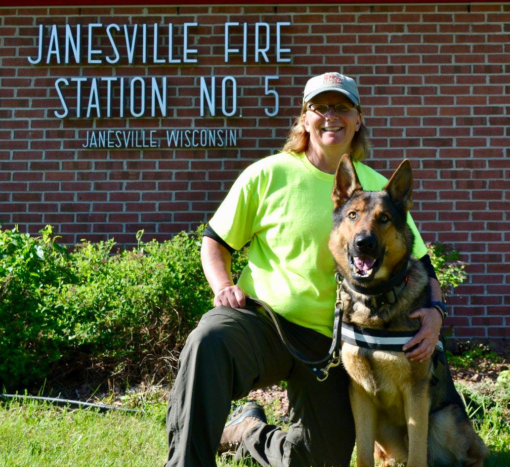 Jean Musgjerd &amp; K9 Chili B Lewis