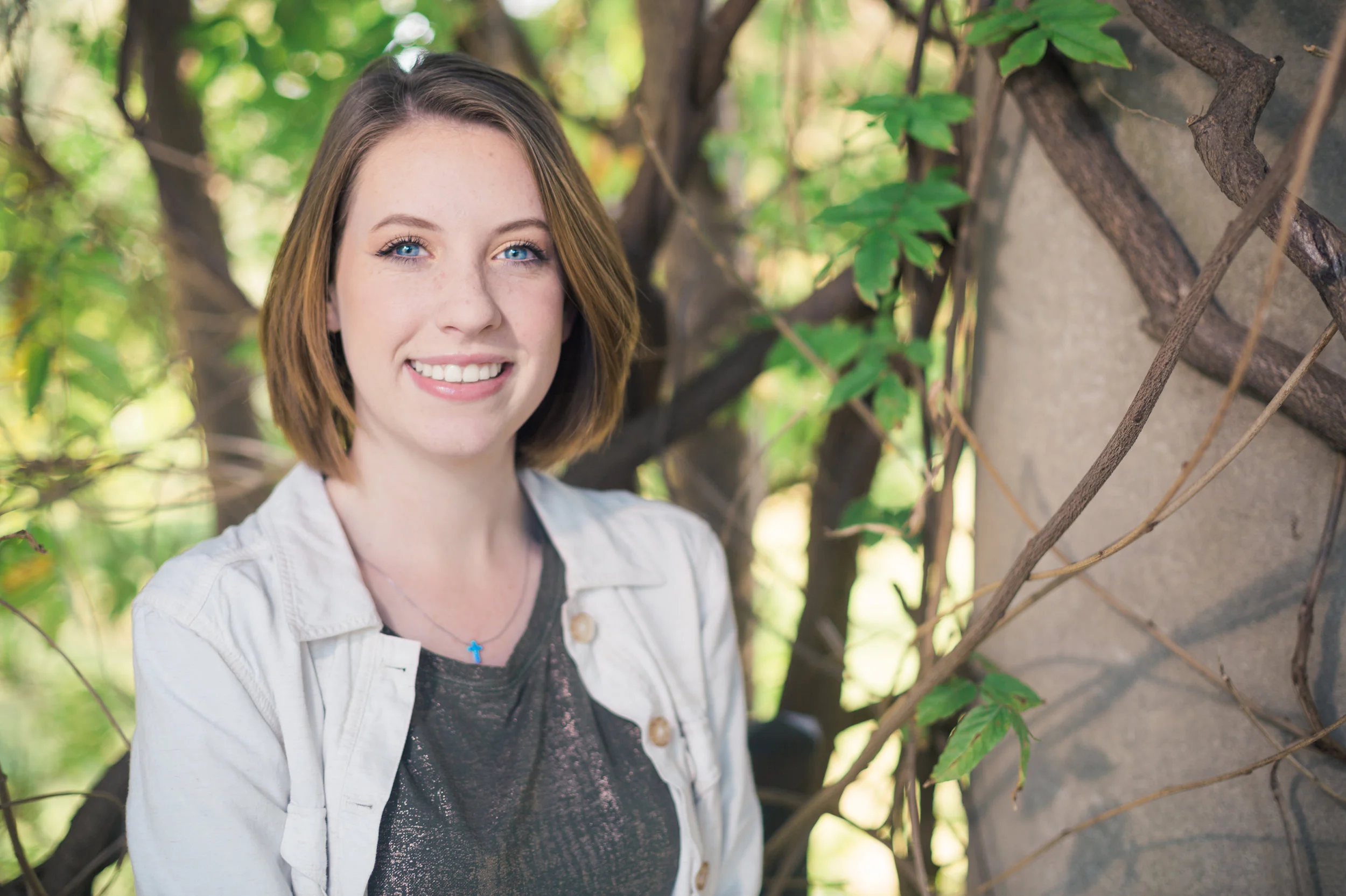 Alli Senior Portrait_sm-9779.jpg