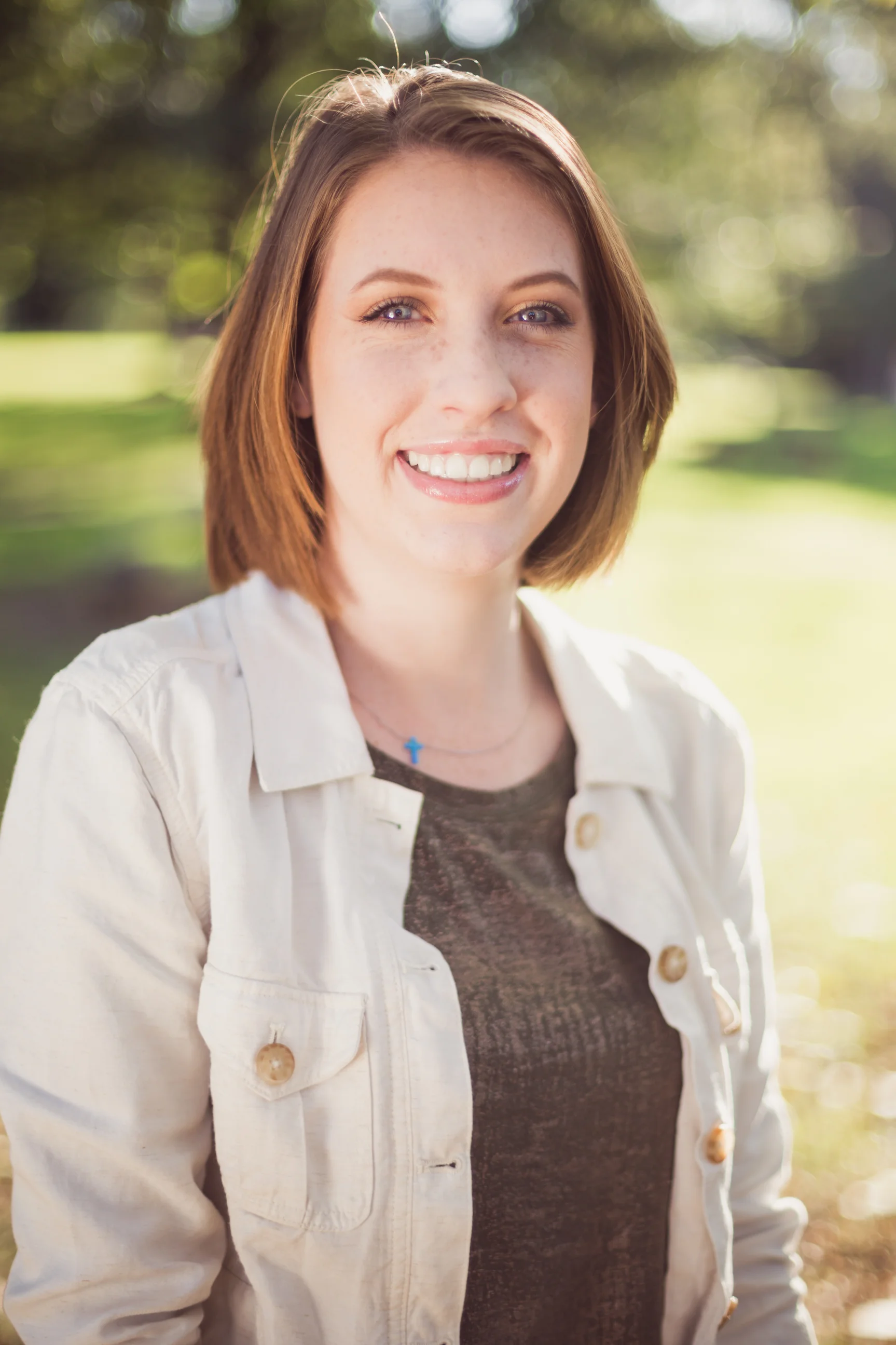 Alli Senior Portrait_sm-9906.jpg