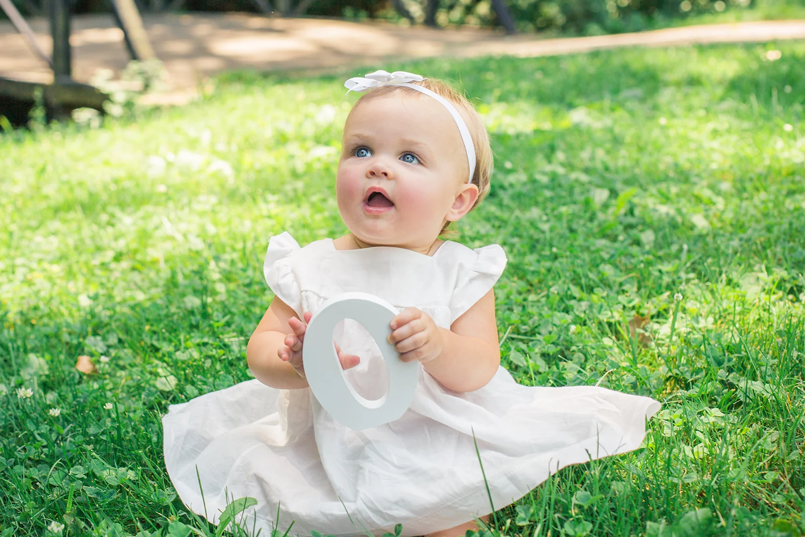 Amelia_One-Year_Cake_Smash-1250.jpg