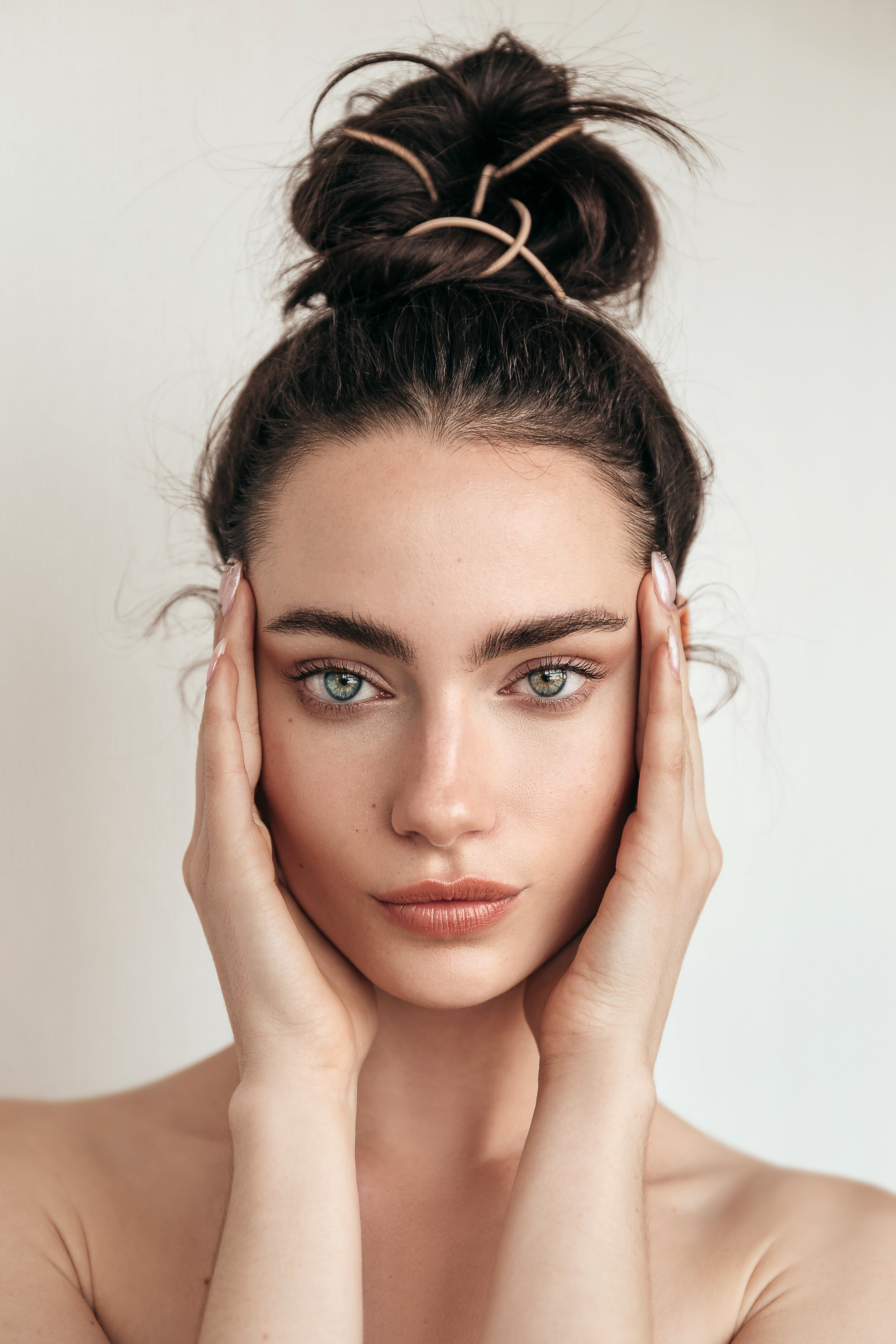 Hair Makeup Artist - Makeup And Hair Stylist For Weddings Hair Makeup Artist - Makeup And Hair Stylist For Weddings