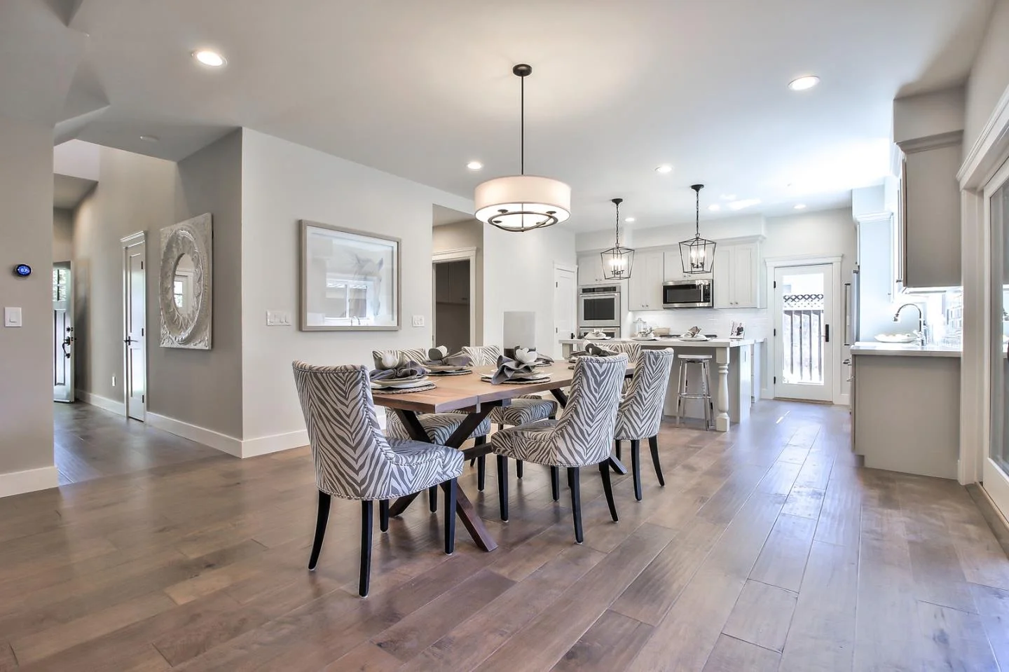 ANOTHER GREAT ROOM