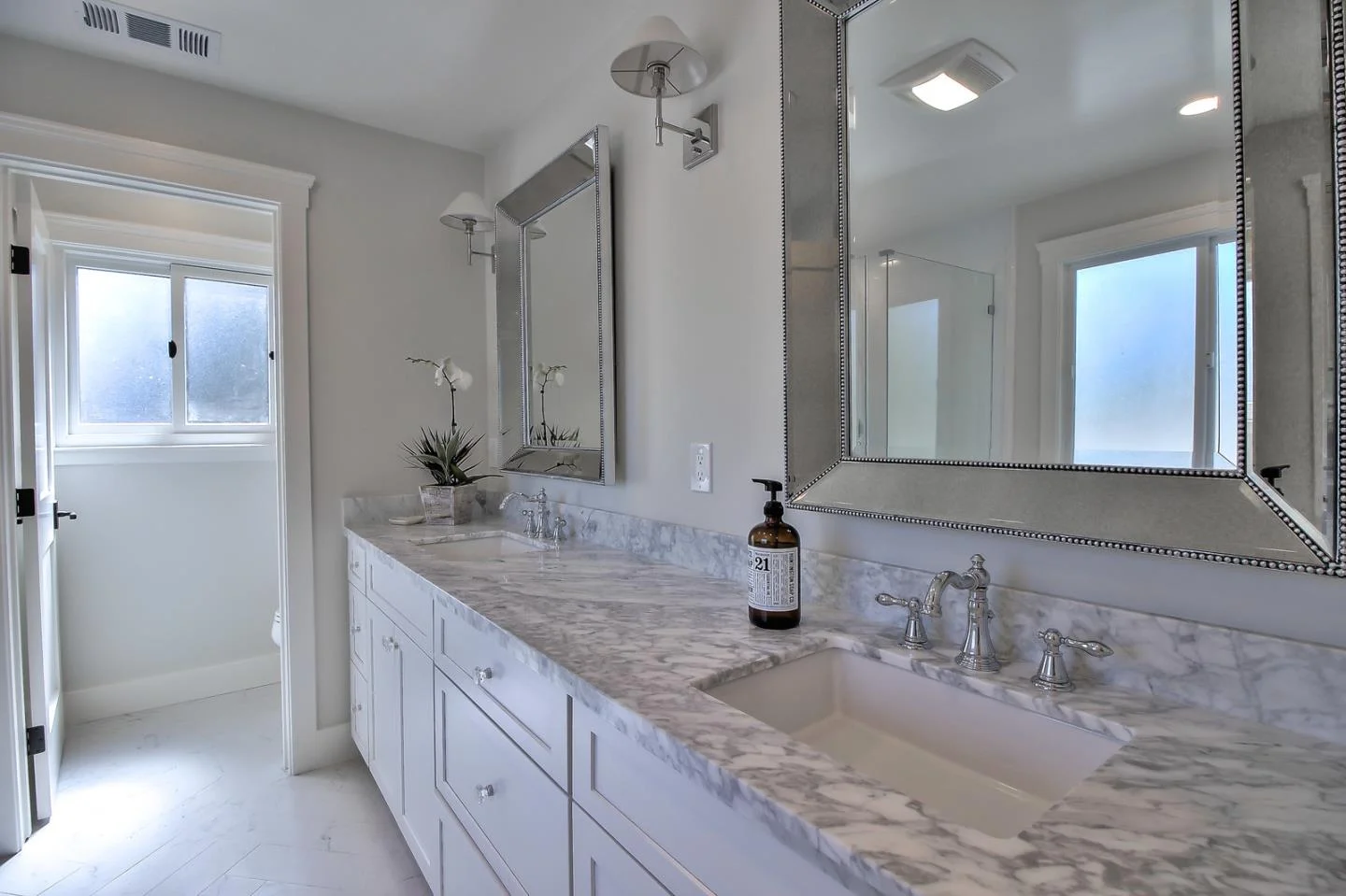 BUDGET BATHROOM