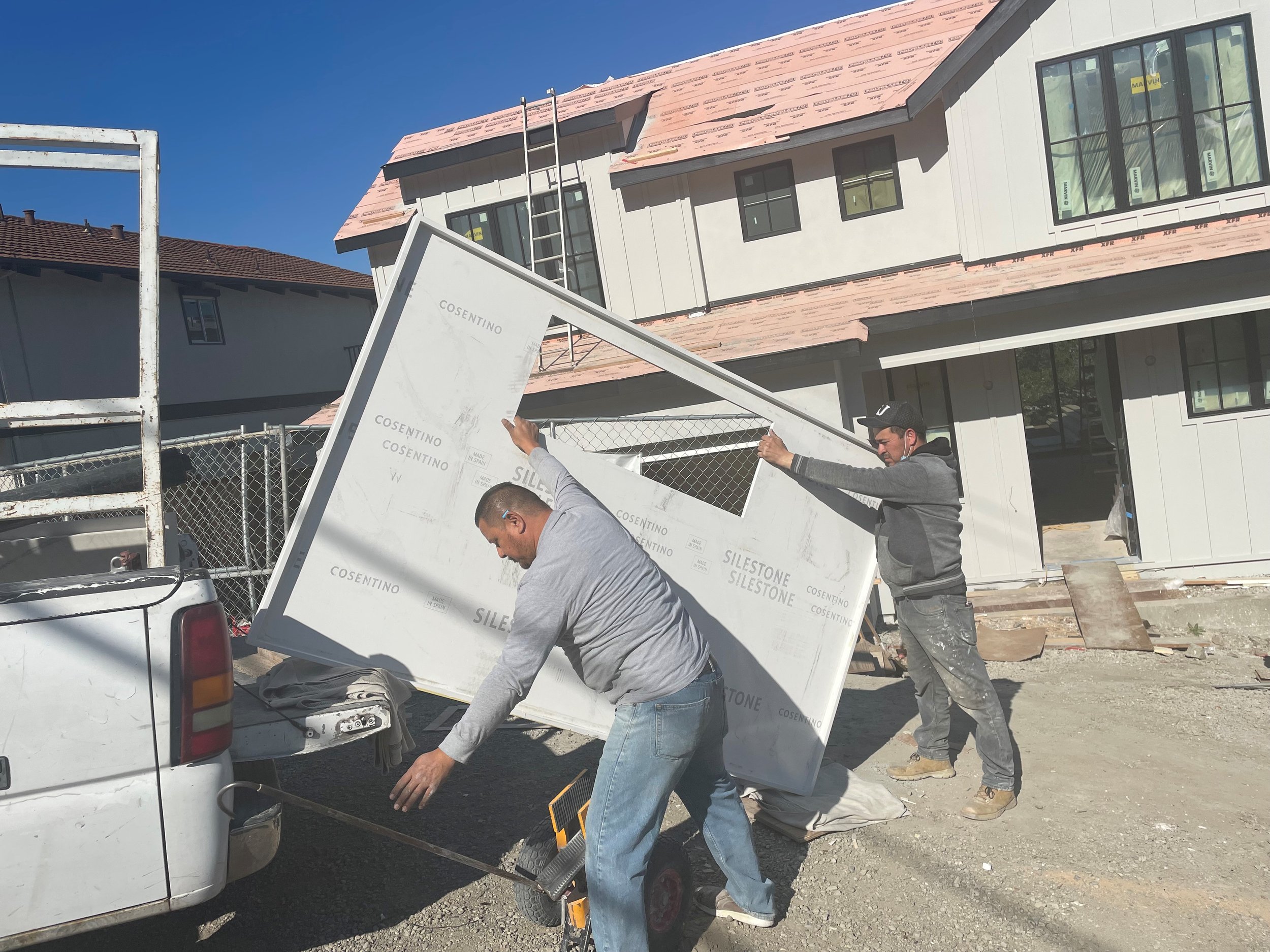 Loading Kitchen Island Countertop.jpg