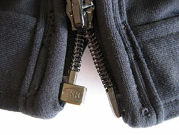 Zipper Snags & Judging Others