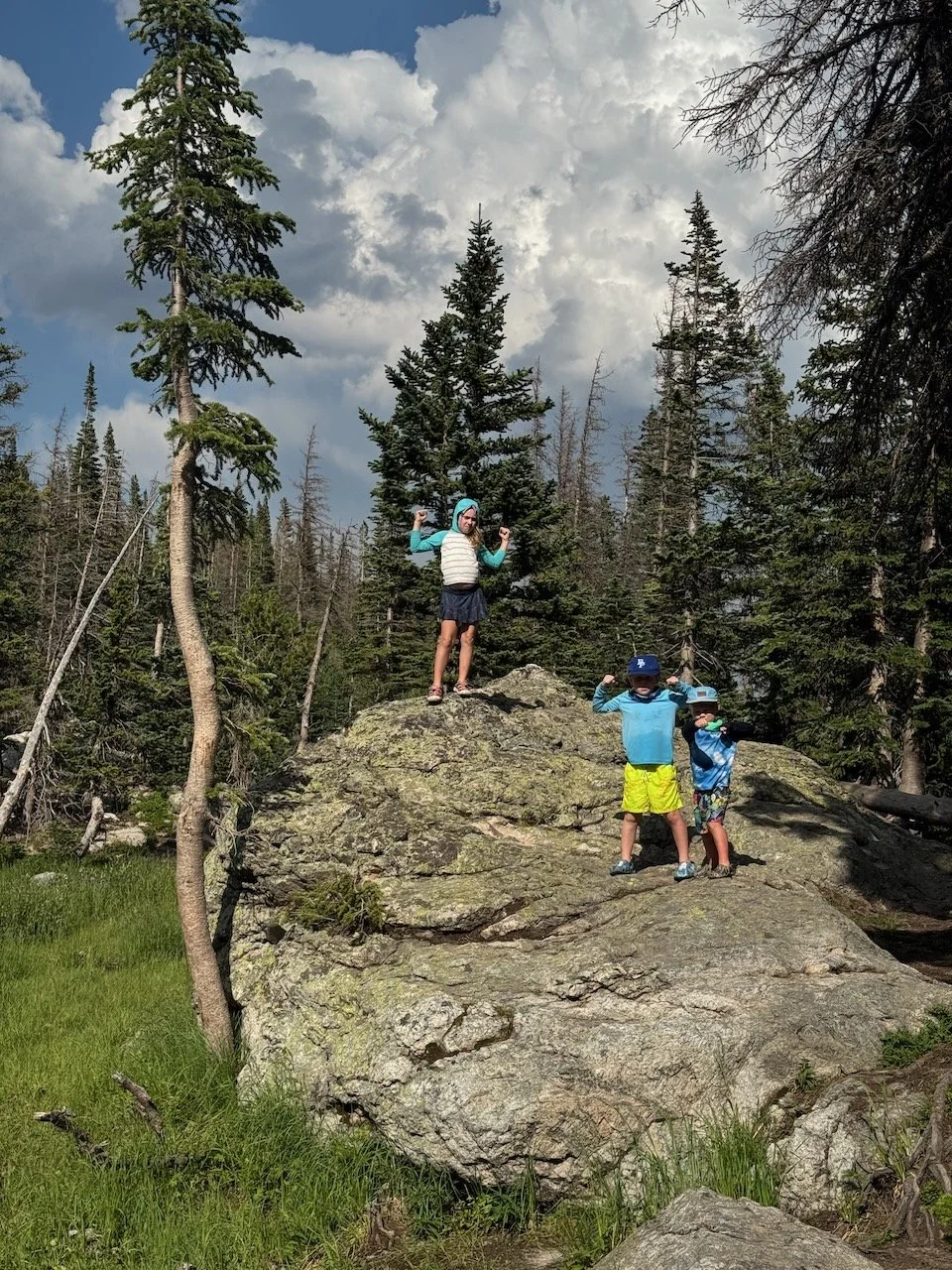 2025 eoy family kids hike - 7.jpeg