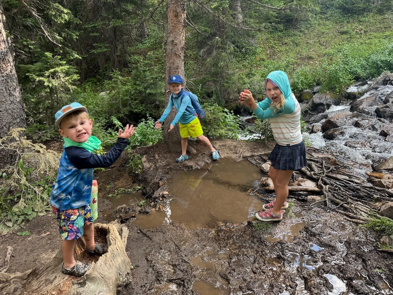 2025 eoy family kids hike - 9.jpeg