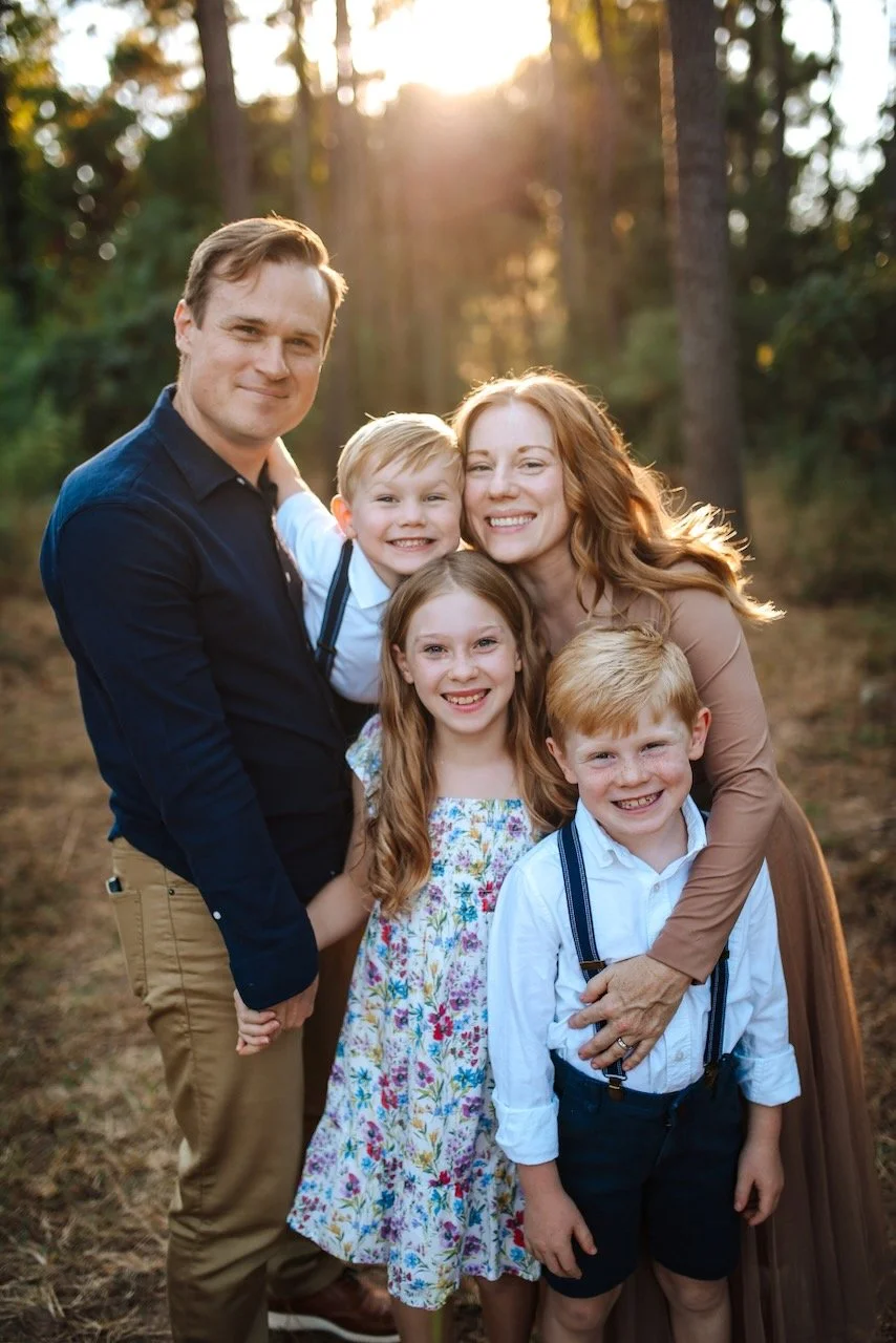 2025 eoy family nicole small - 7.jpeg