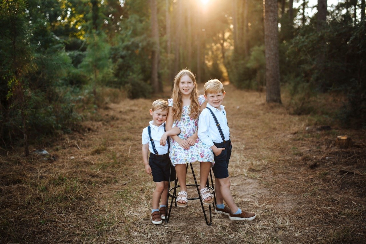 2025 eoy family nicole small - 8.jpeg