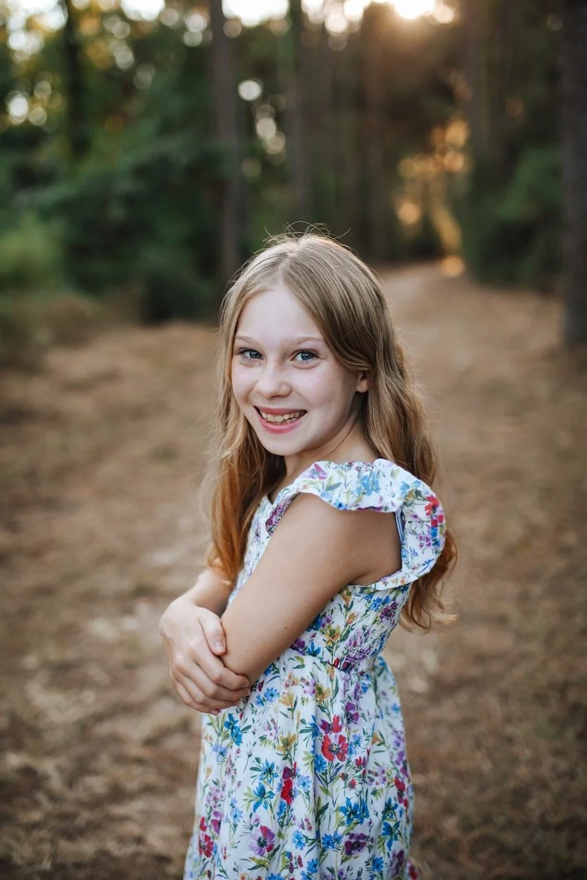 2025 eoy family nicole small - 13.jpeg