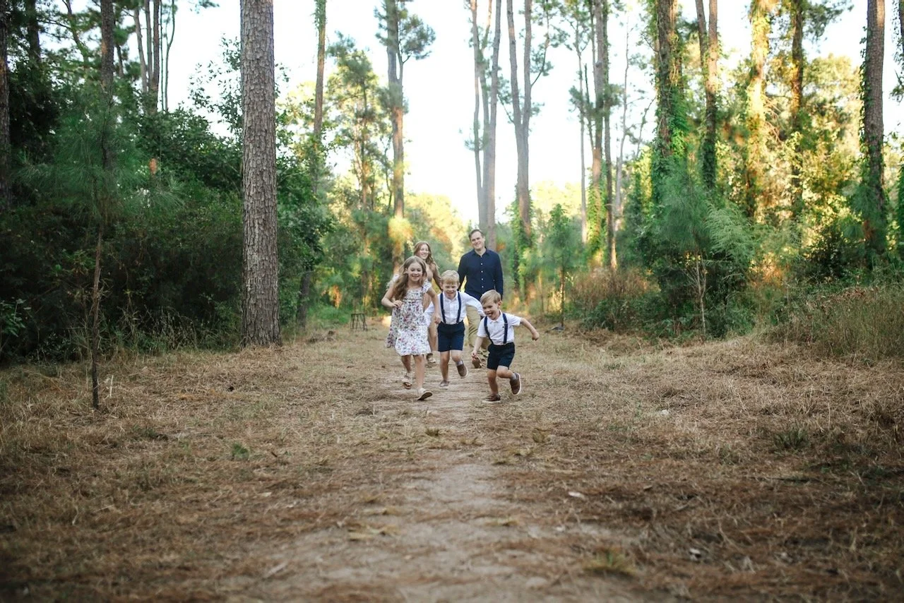 2025 eoy family nicole small - 15.jpeg