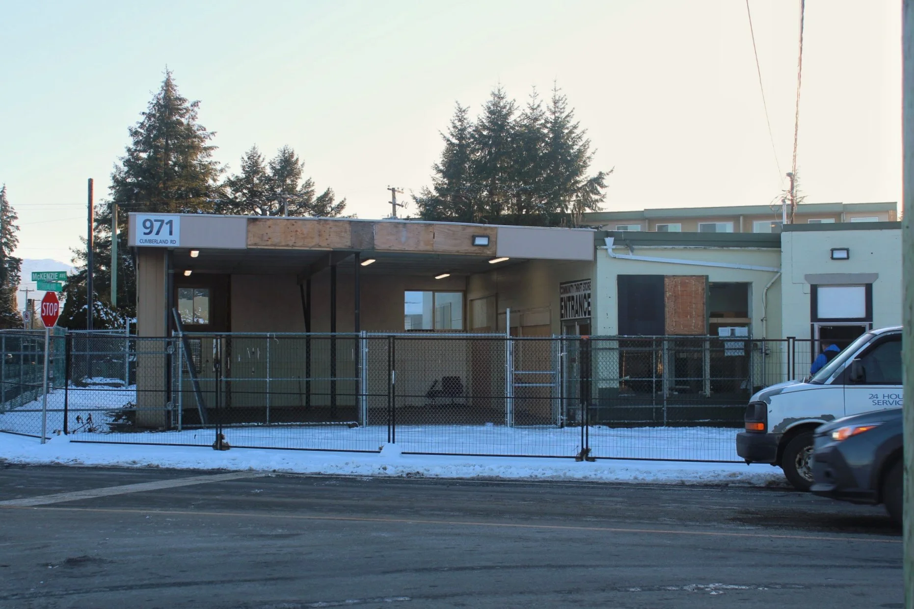 New Extreme Weather Response shelter opens in Courtenay