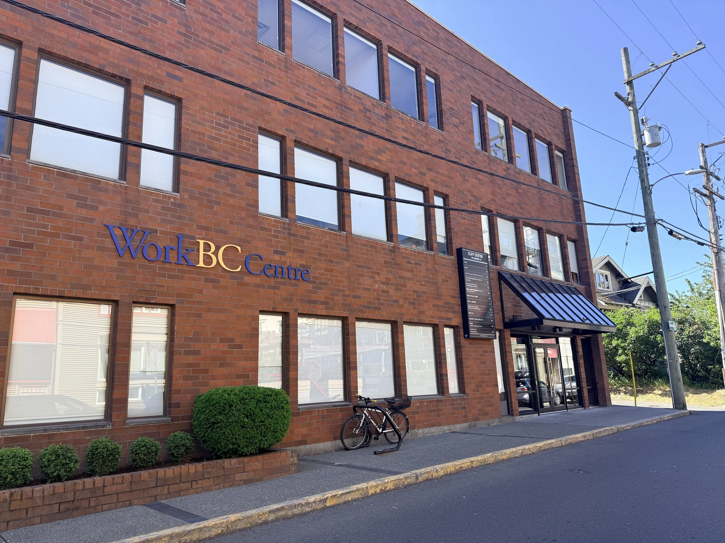 WorkBC and VIVRS team up to help job seekers with opening a new pop up shop in downtown Nanaimo next month
