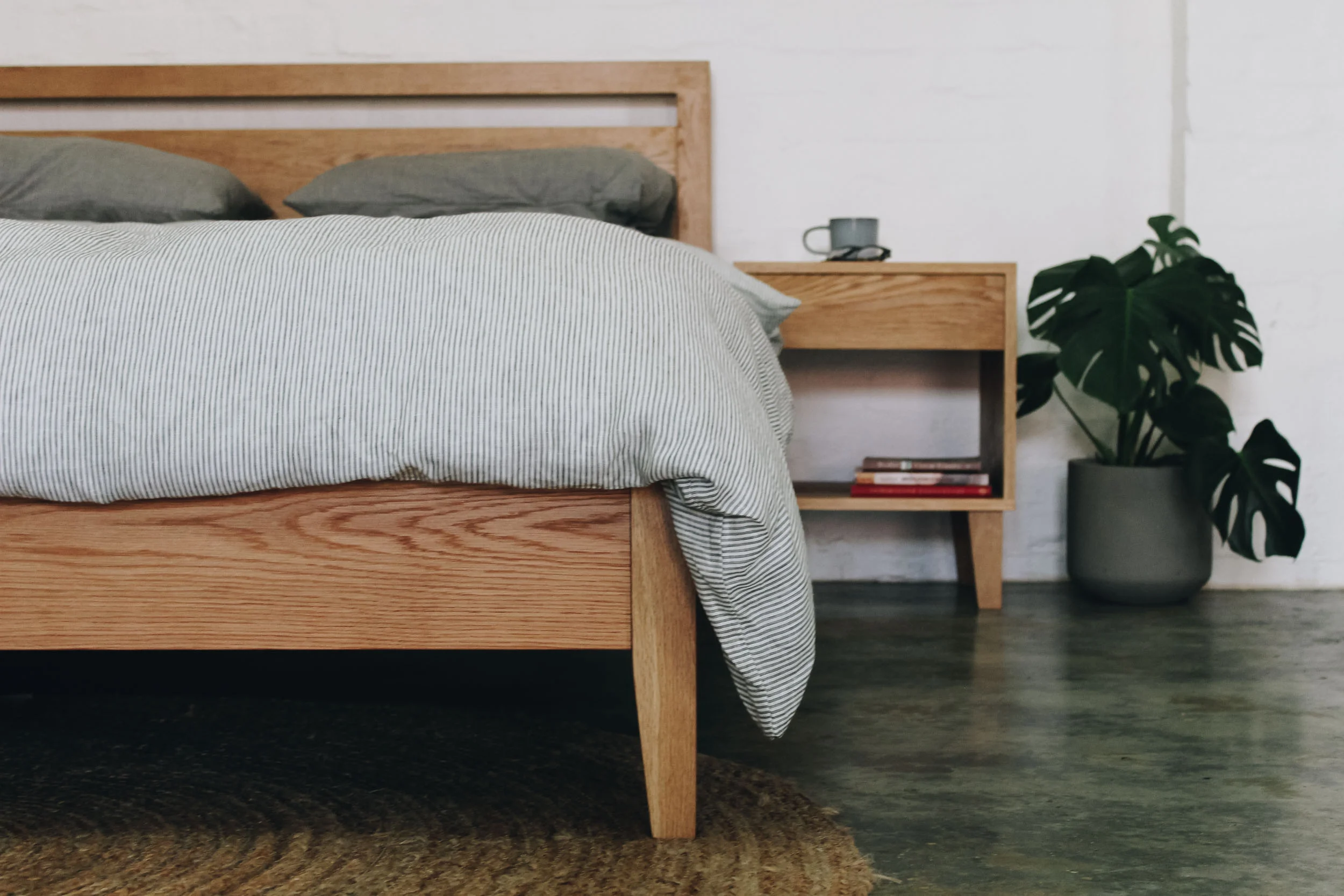 Al and Imo Handmade - American Oak Custom bed and Bedside Tables-33.jpg