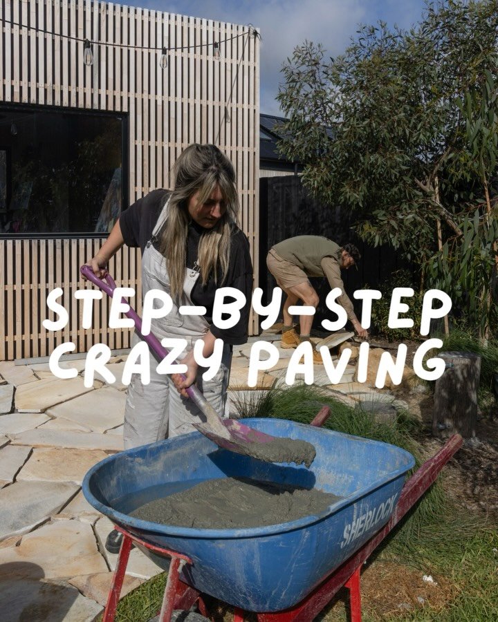 SAVE THIS POST ☝️

Paving this area was definitely something that we had on the list of things to do for a long time so it was super satisfying to get it done!

Shoutout to our mates at @blundstoneworkau because every good project starts with a great