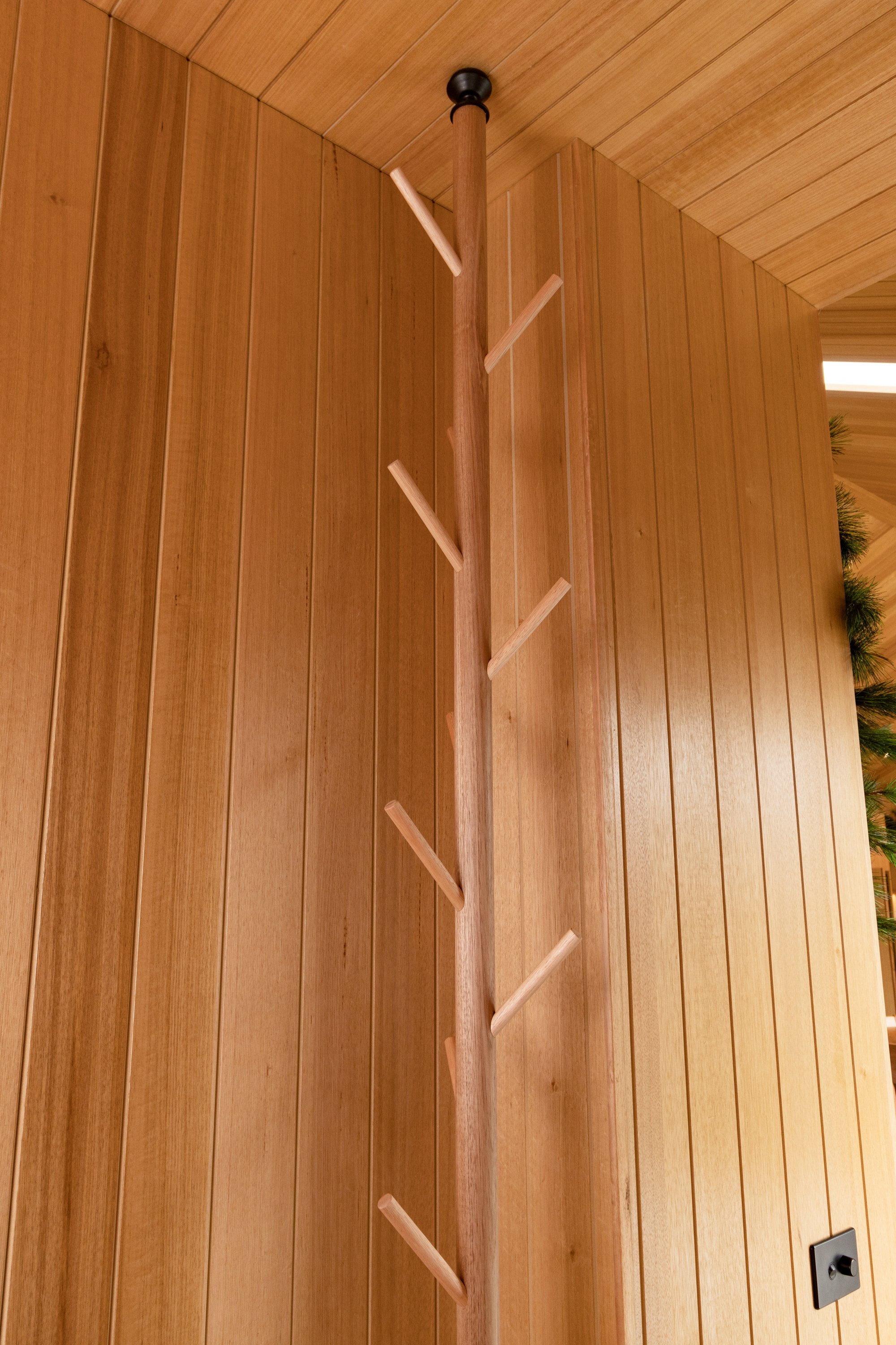 Al and Imo - DIY Timber Hat Stand-6.jpg