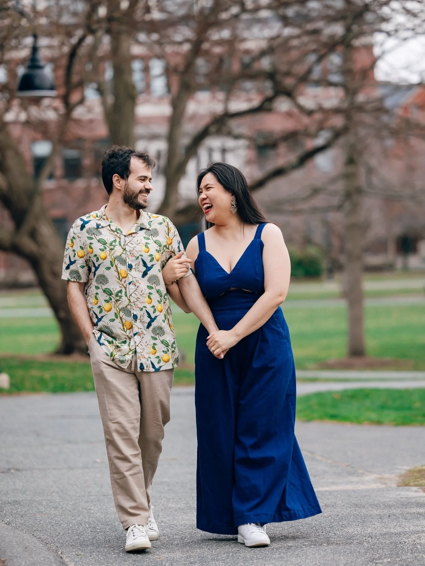 When spring isn&rsquo;t &ldquo;springing&rdquo; yet, you can be the pop of color in your session.

When photographing in early spring in New England, things can be a little drab and lackluster. That&rsquo;s an invitation to wear bold colors.

These t