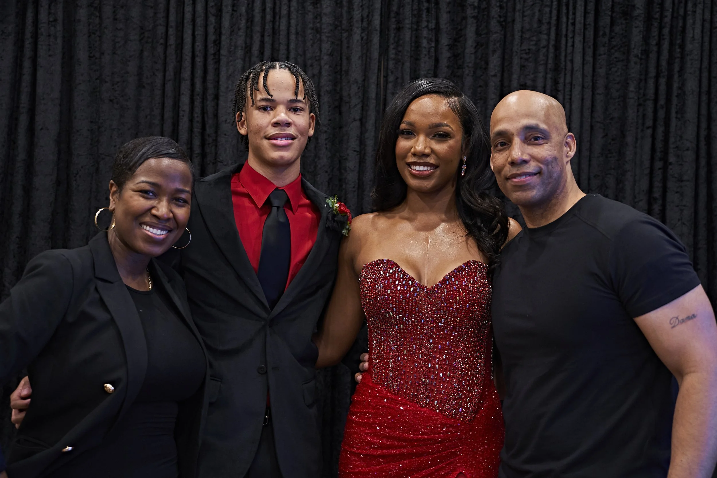KE25Prom_083.jpg