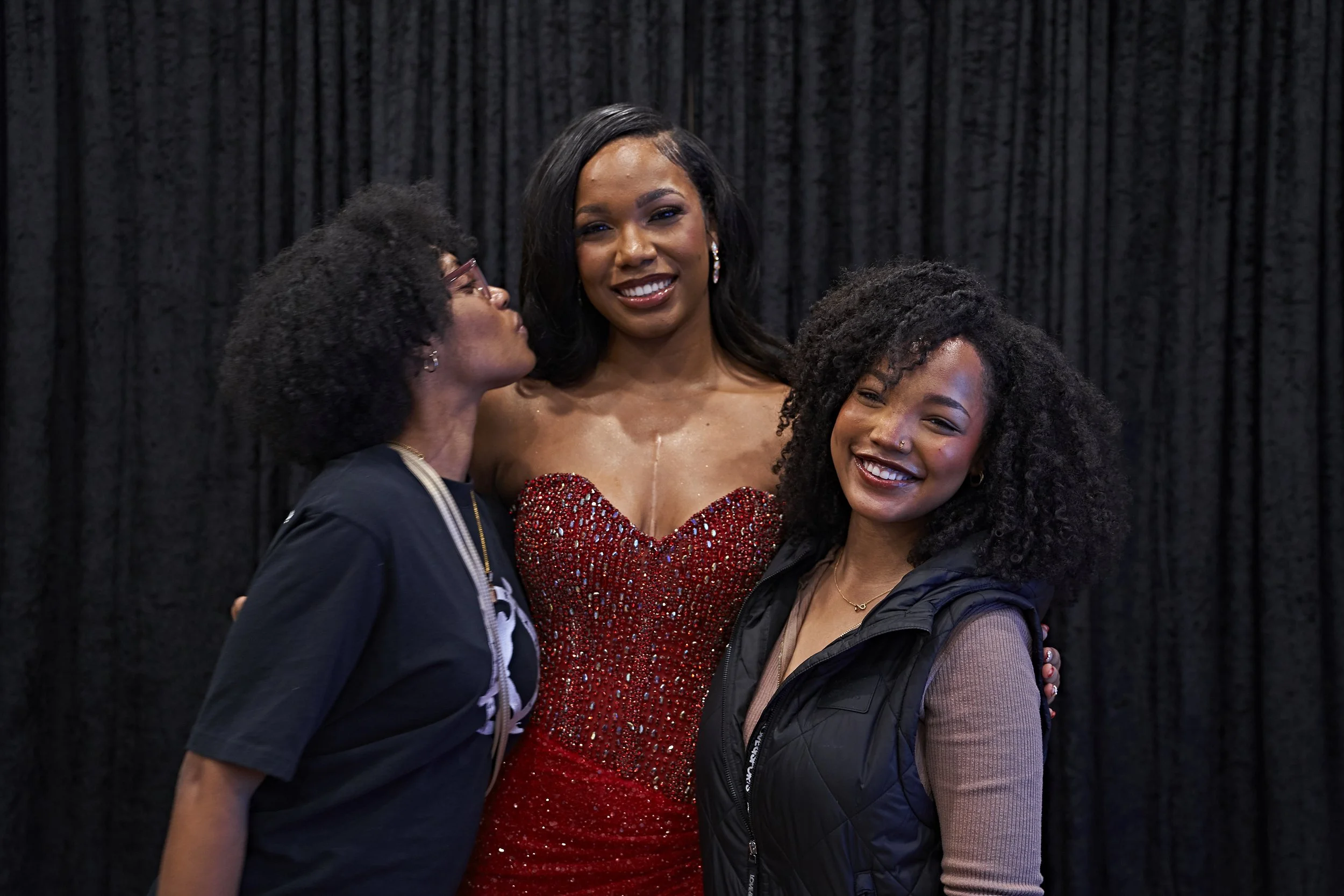 KE25Prom_090.jpg