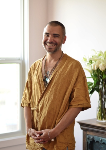 Rameen is a senior meditation teacher and has been teaching yoga and meditation for 20 years. He has a holistic approach to teaching that is dedicated to healing body and mind through the process of self-inquiry and the ancient techniques of the yogic arts.