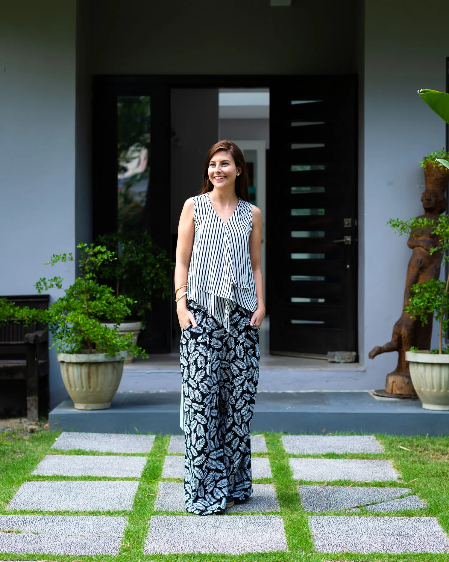 ANYA_FLORAL-PANTS_8166.jpg