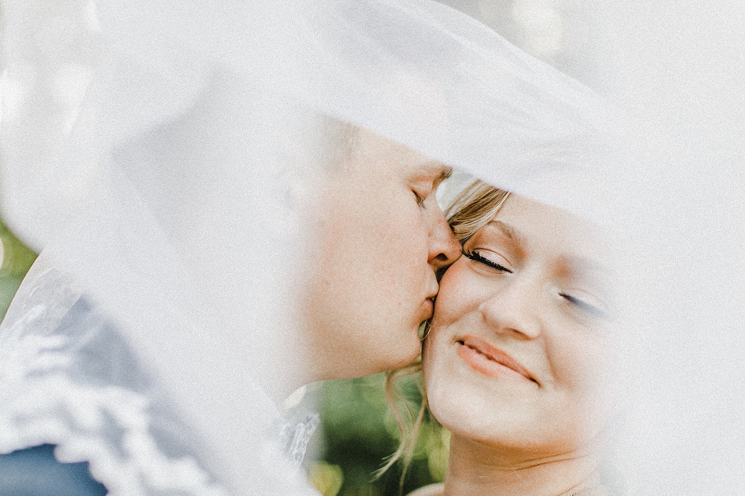 Kelsey Walne Photography Wedding Photographer Columbus Ohio_0096.jpg