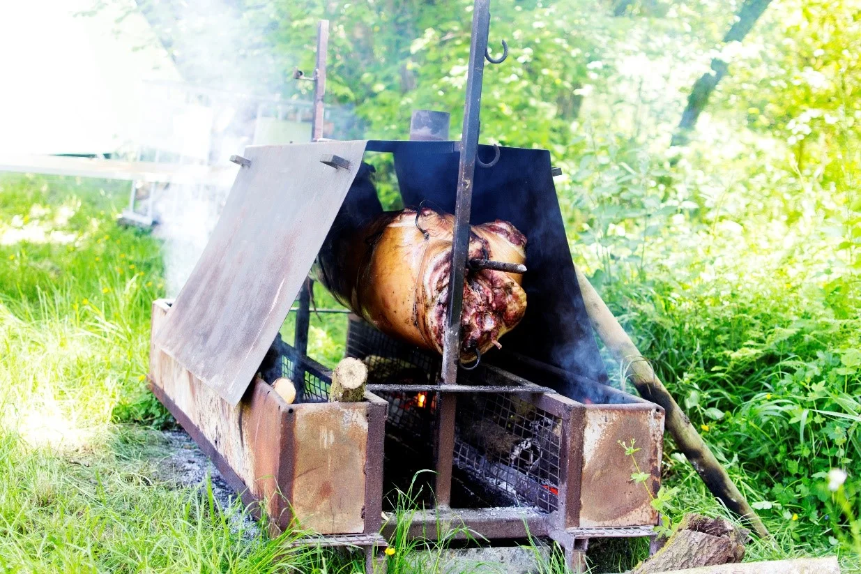 hogroast2.jpg