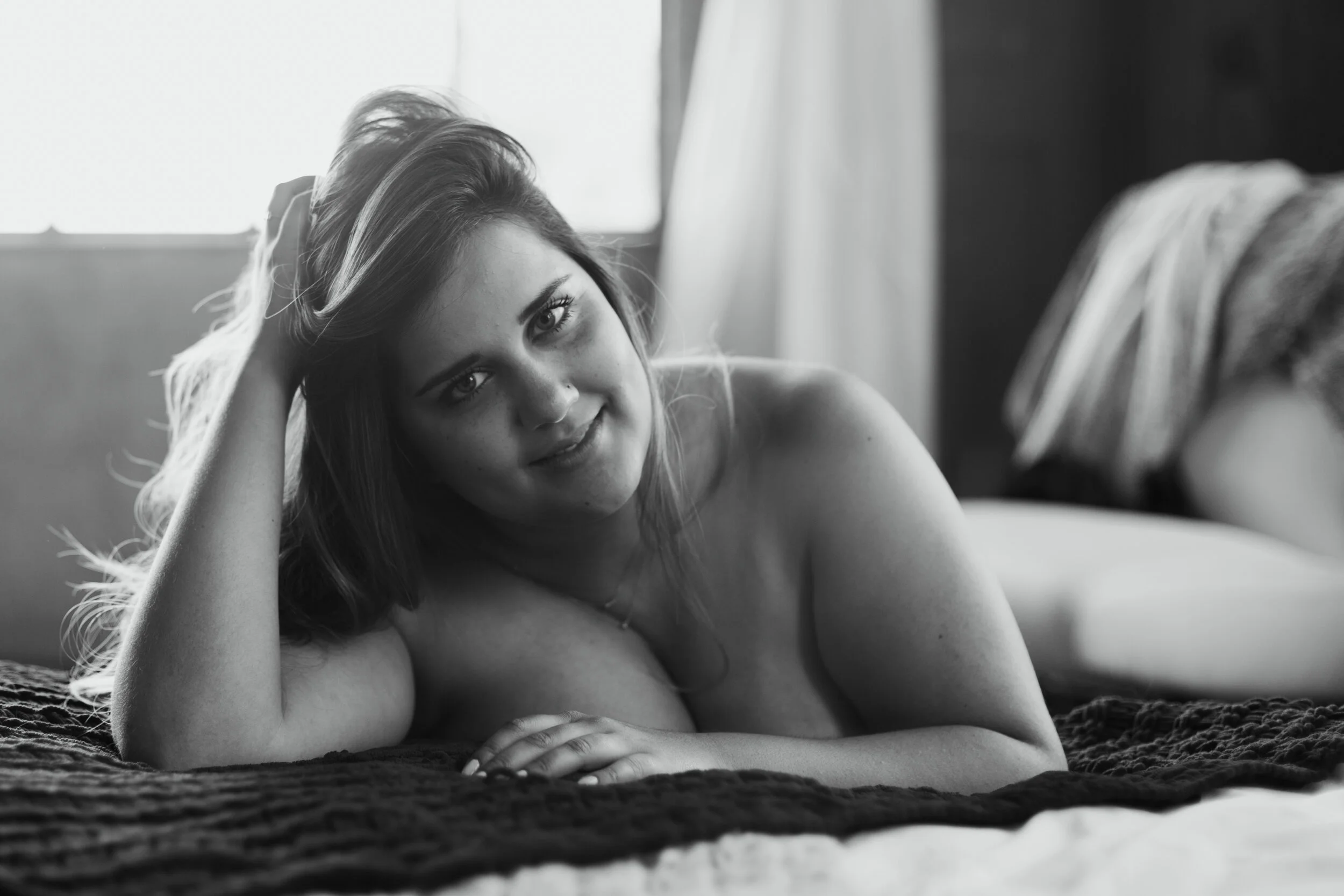 Body-Positive-Boudoir-Los-Angeles-L.JPG