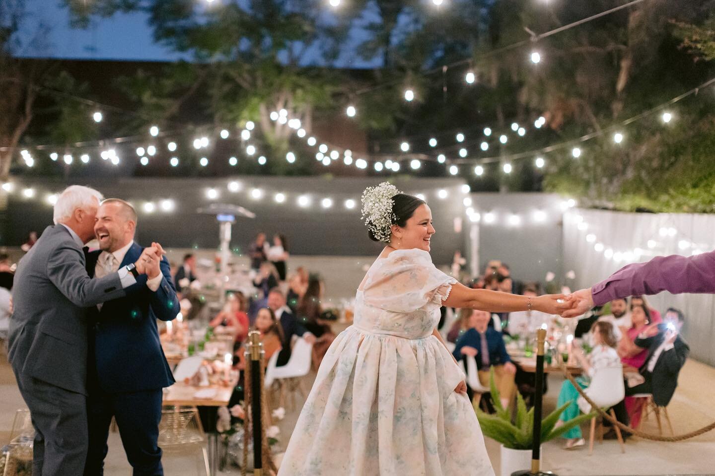 i honestly can&rsquo;t say enough good things about this day &mdash; top to bottom, it was a beautifully-timed reminder of why i willingly relinquished my 9-5 weekends to the self-employment gods.

stoked to be the de facto official wedding photograp