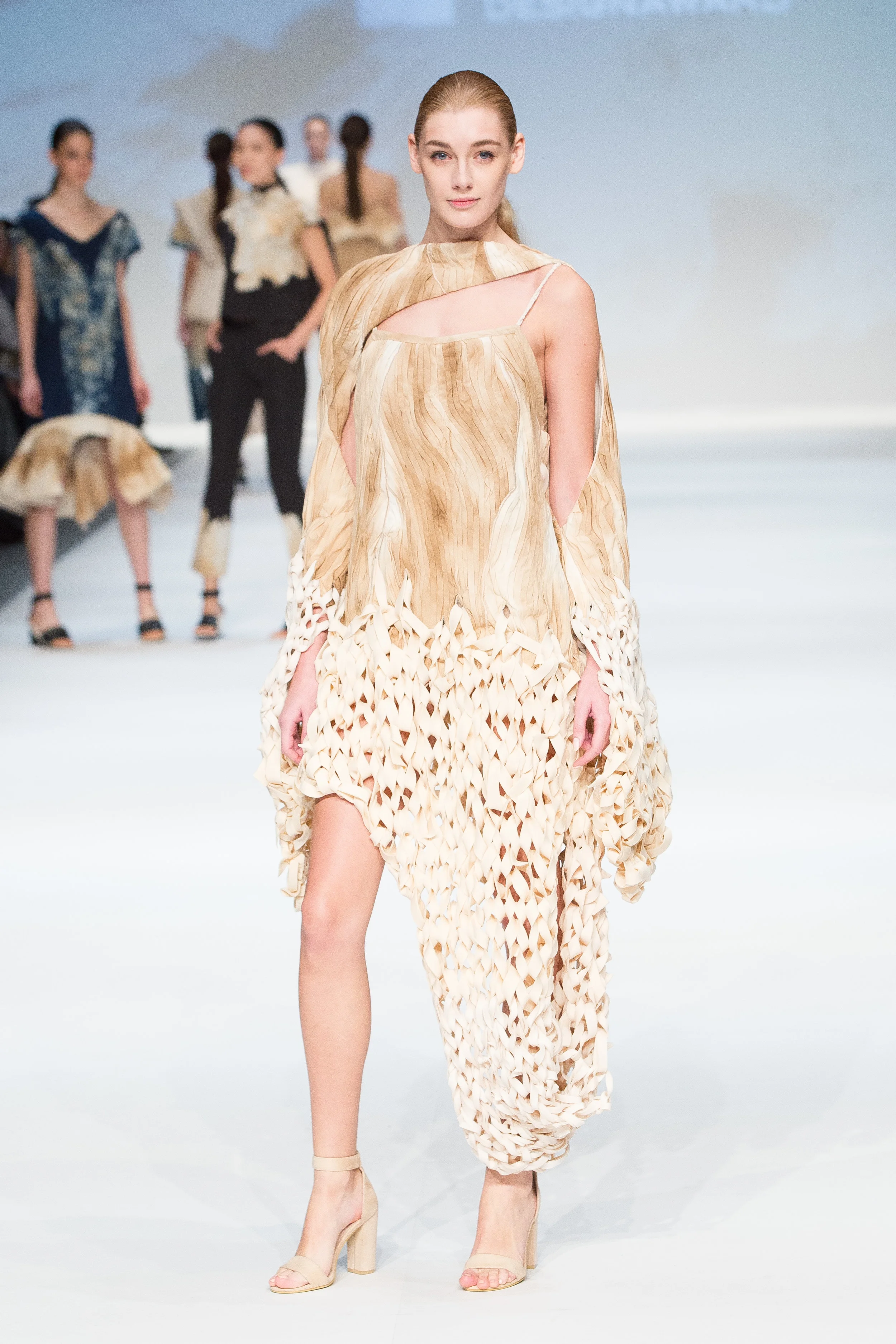 The EcoChic Design Award 2015-16 Finalist Collection_Designed by WANG Di(6).jpg