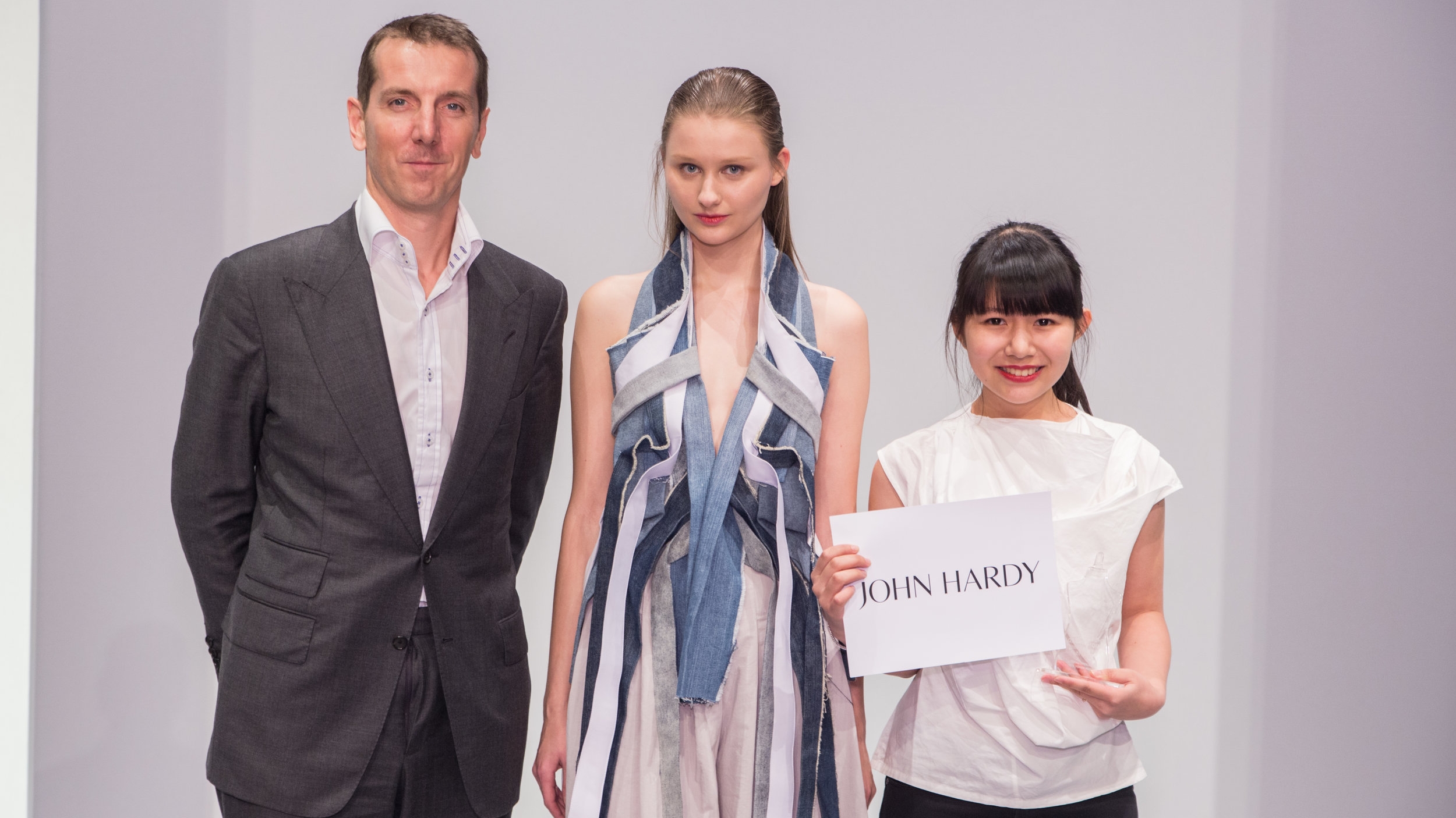 Laurensia Salim won the Special Prize: Redress Design Award 2014/15 with John Hardy