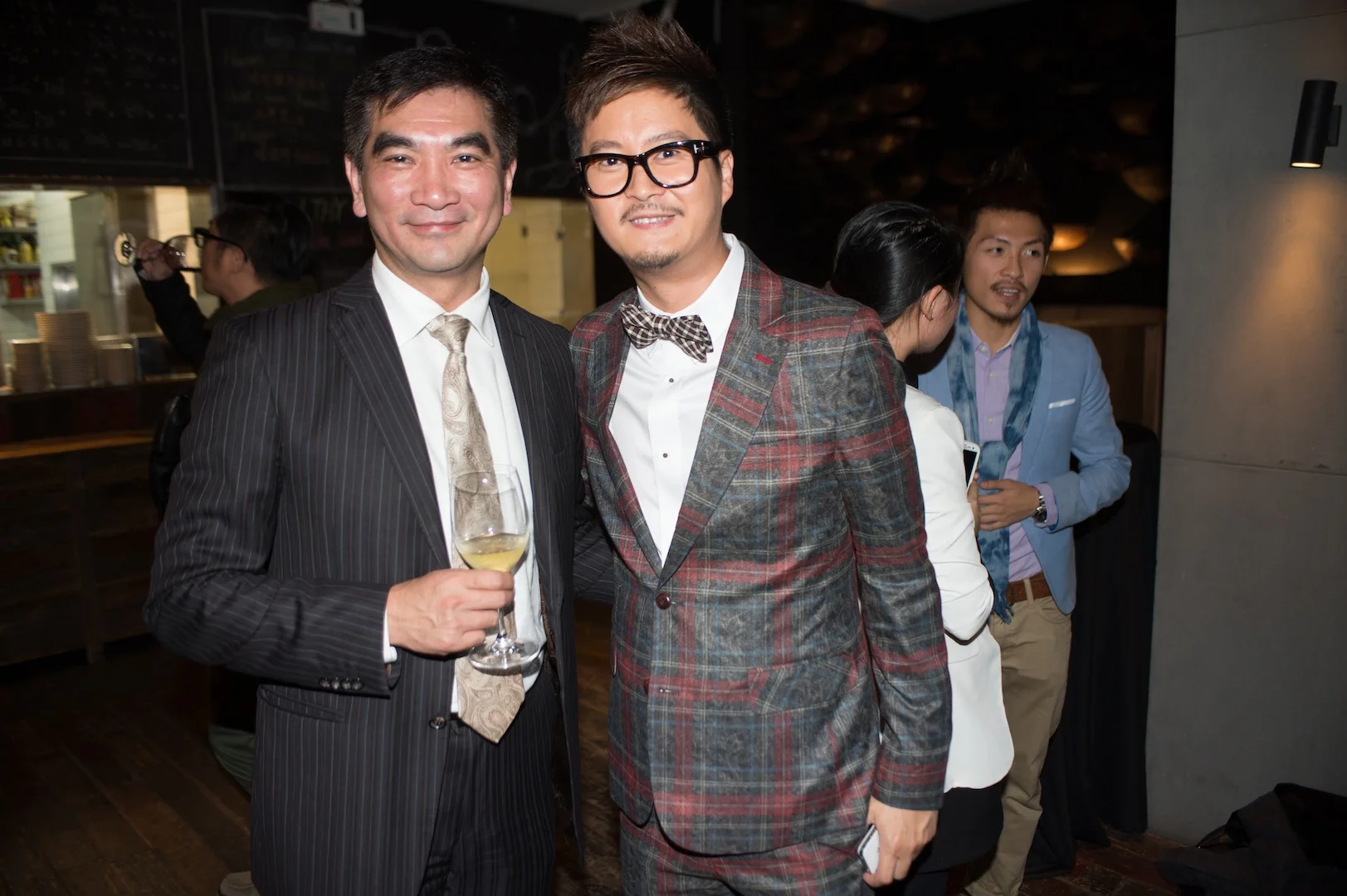 5-eda-cn-2012-grand-final_after-party-at-urbn-hotel_fashion-designer-and-eda-cn-2012-judge-dorian-ho.jpg
