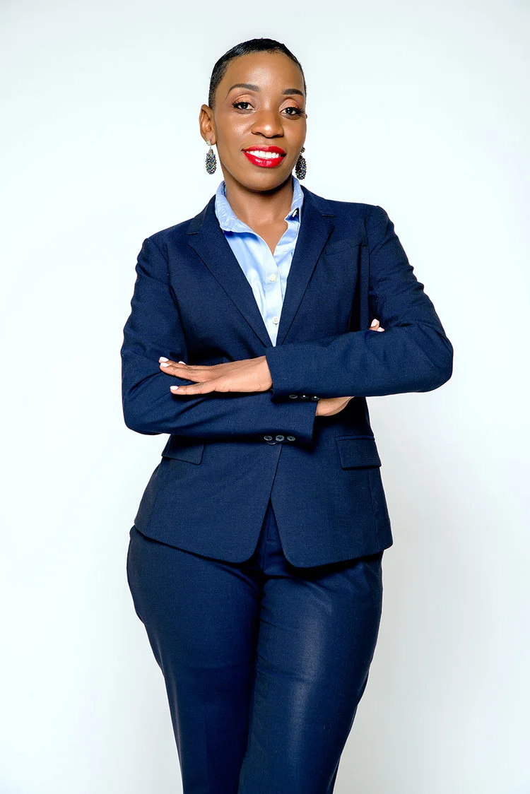 Constance+Moonzwe-1.jpg