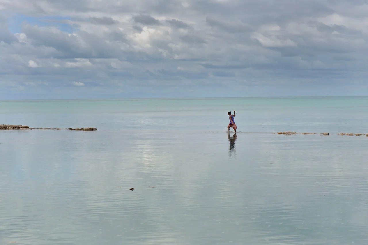 Kadir van Lohuizen | Rising Sea Levels, Kiribati, 2012