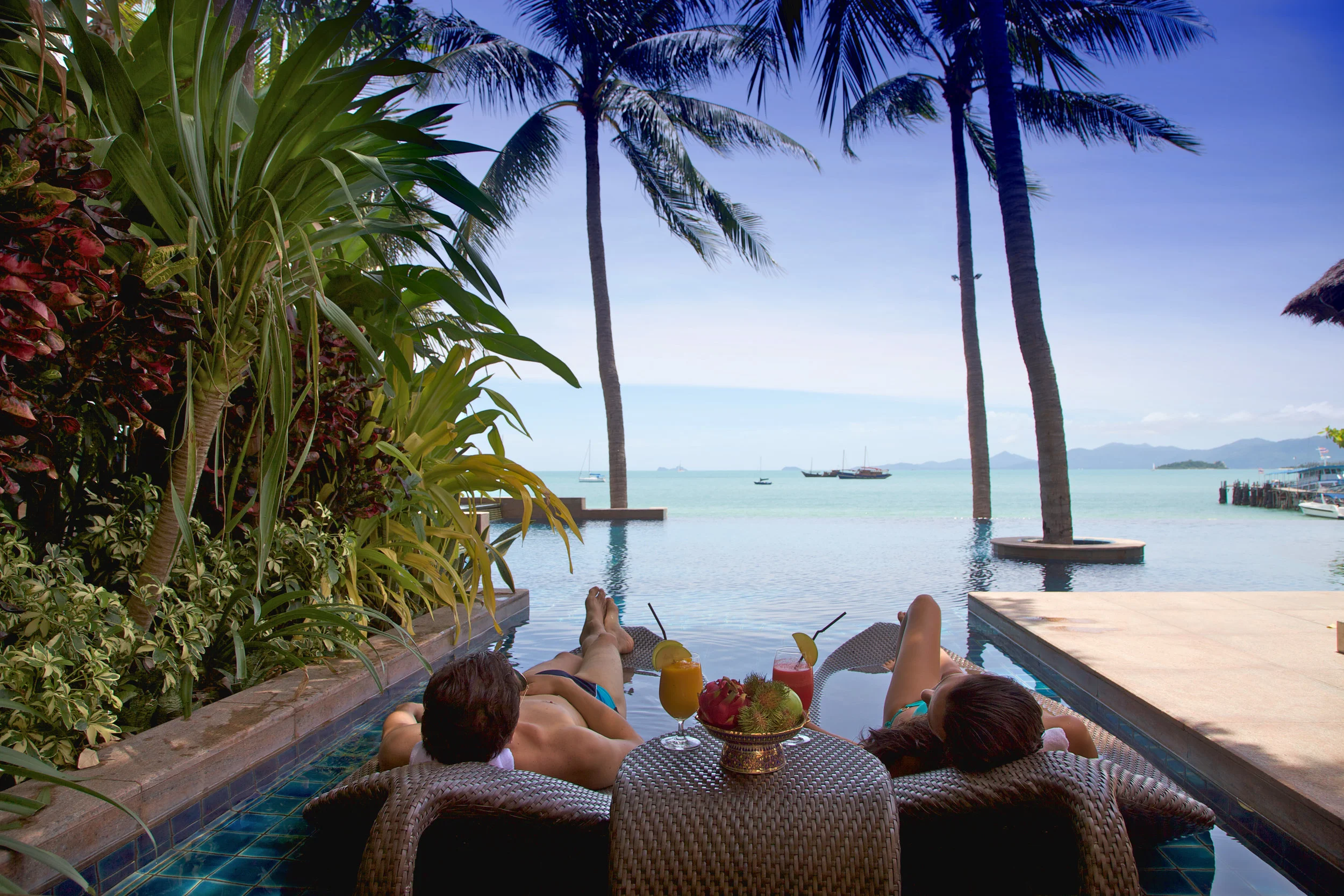 Infinity Pool Leaf Loungers withModels.jpg